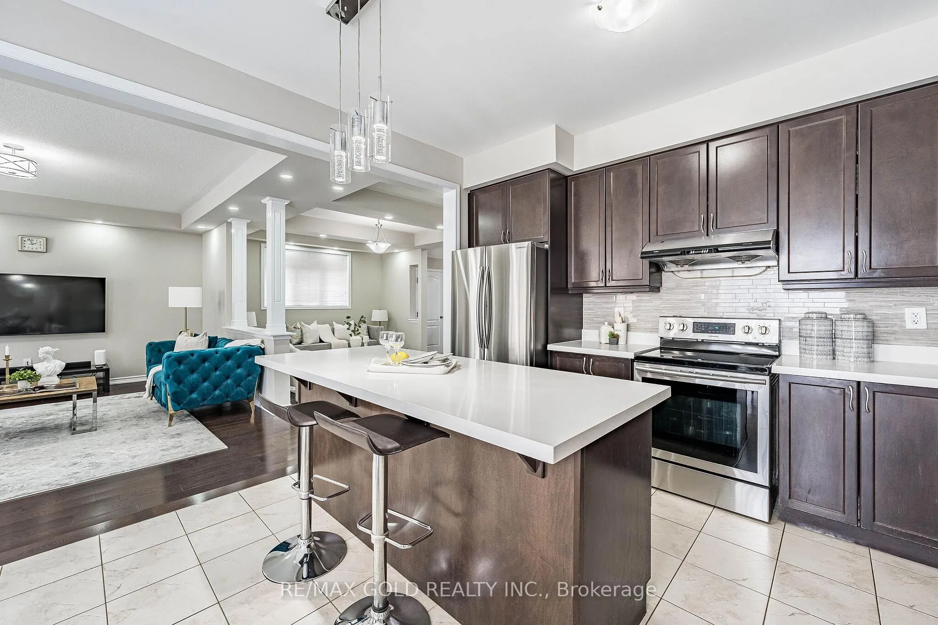 Photo 15 of 7 Troyer Street, Brampton, Northwest Brampton — HOMEH