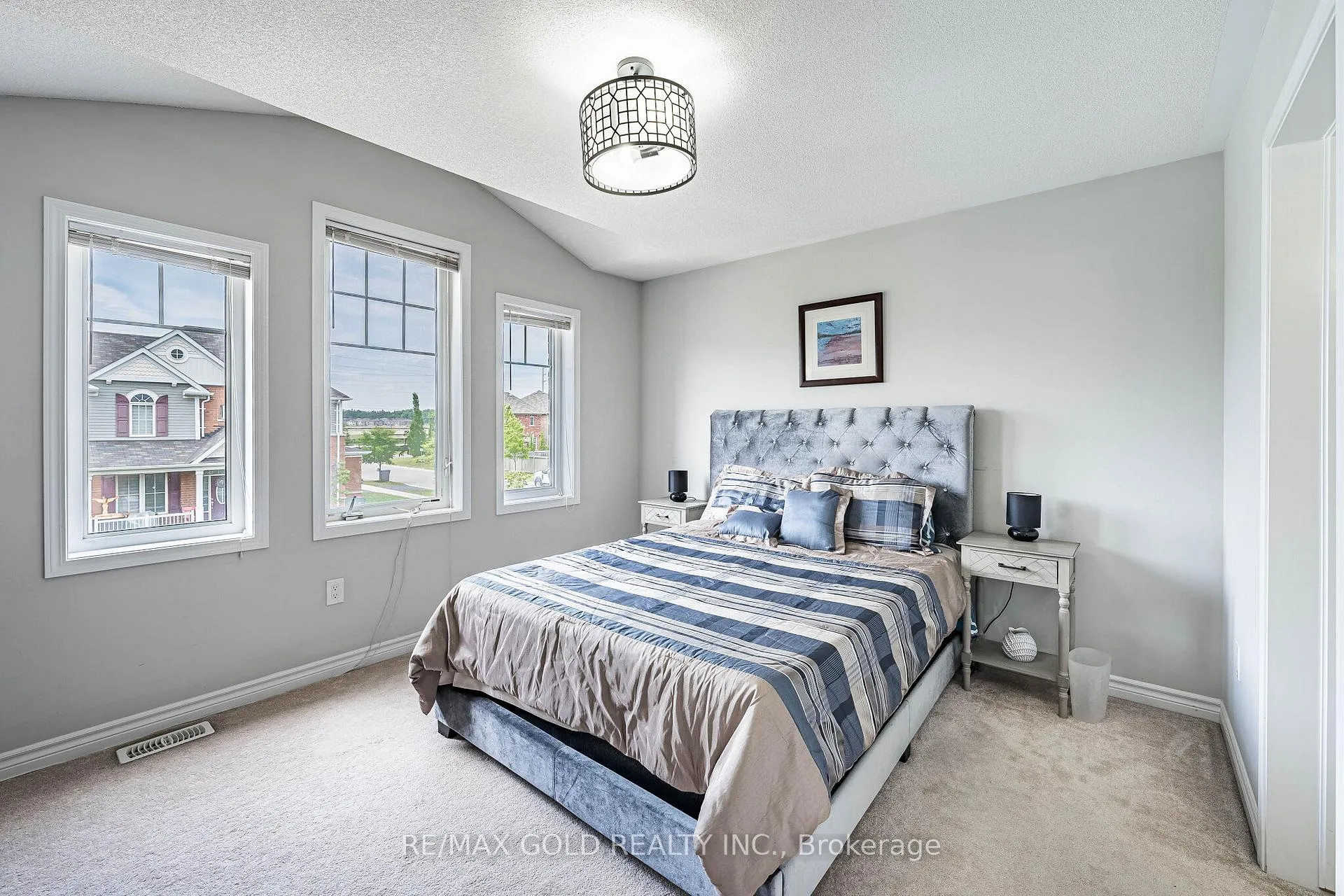 Photo 24 of 7 Troyer Street, Brampton, Northwest Brampton — HOMEH