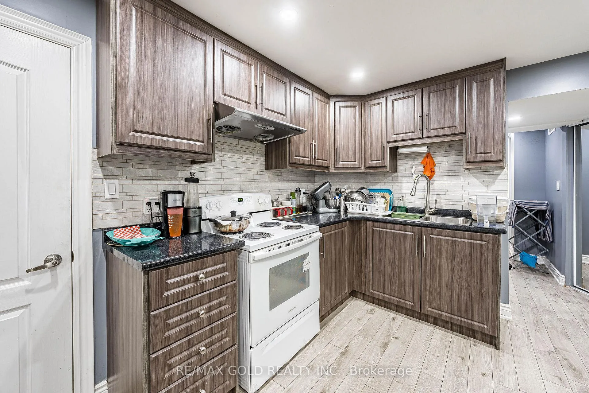 Photo 35 of 7 Troyer Street, Brampton, Northwest Brampton — HOMEH