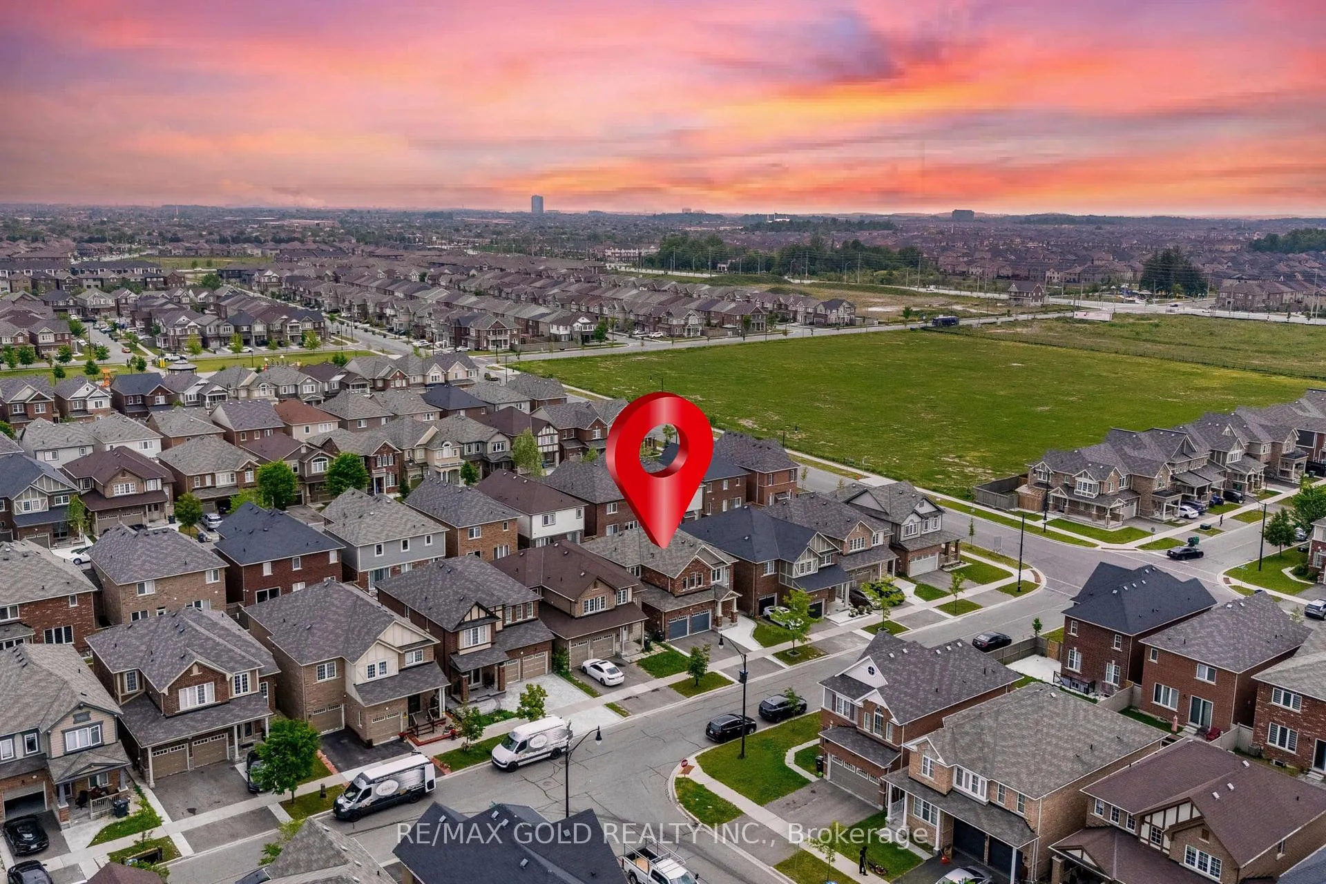 Photo 41 of 7 Troyer Street, Brampton, Northwest Brampton — HOMEH