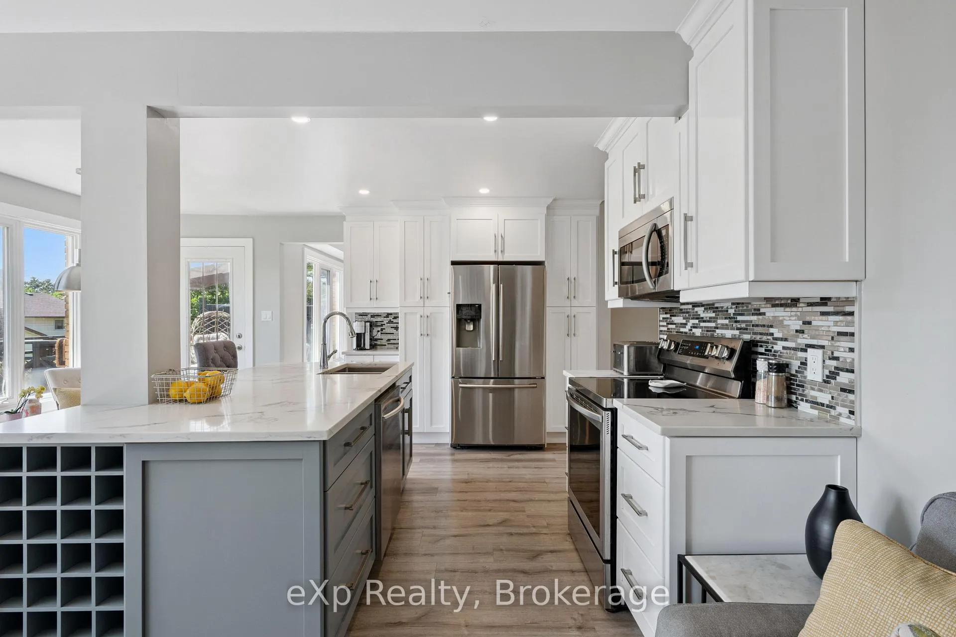 Photo 15 of 27 Notchwood Court, Kitchener, Idlewood — HOMEH