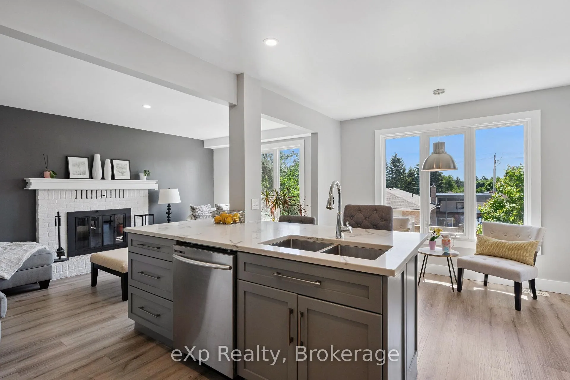 Photo 17 of 27 Notchwood Court, Kitchener, Idlewood — HOMEH