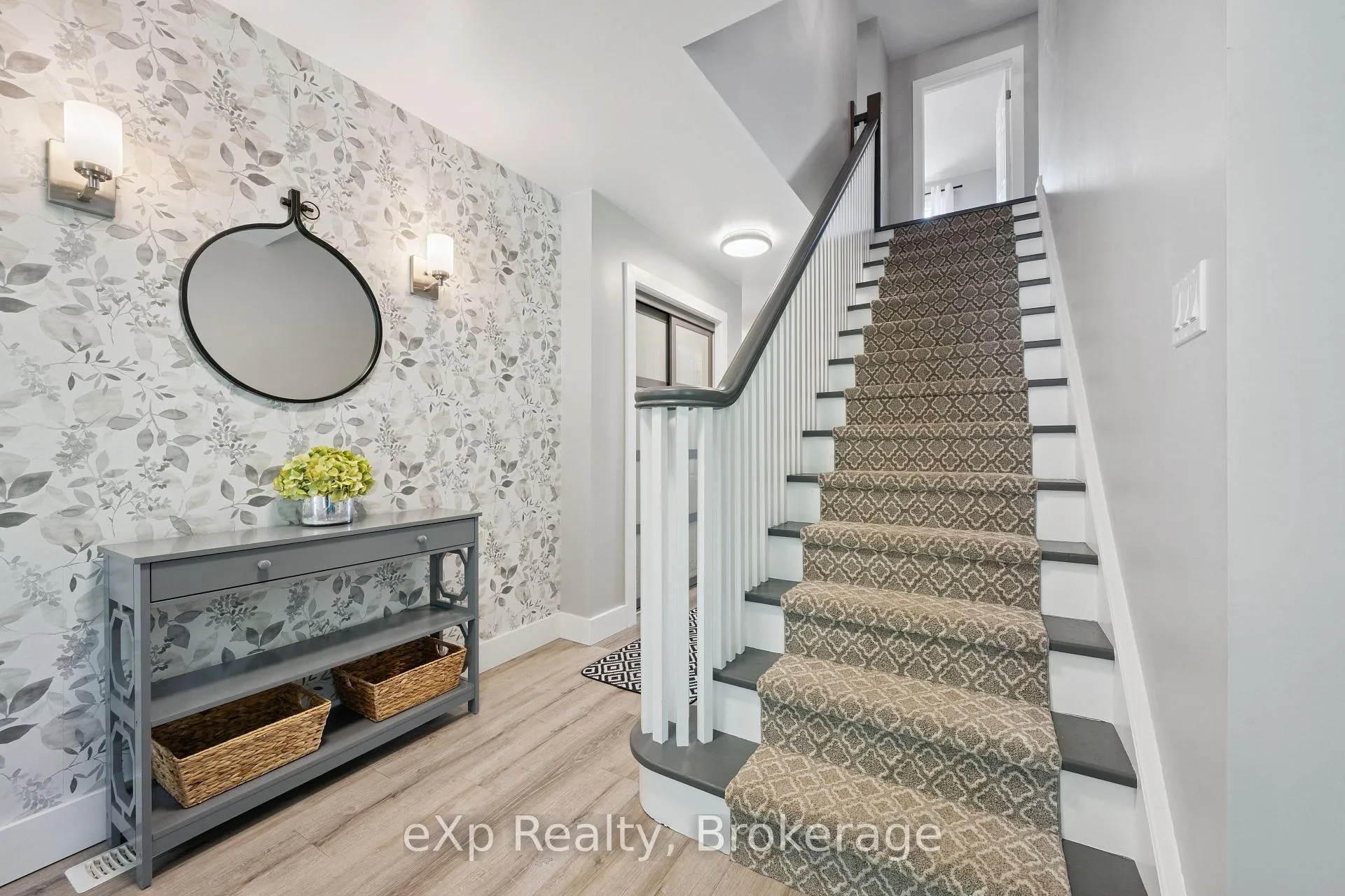 Photo 24 of 27 Notchwood Court, Kitchener, Idlewood — HOMEH
