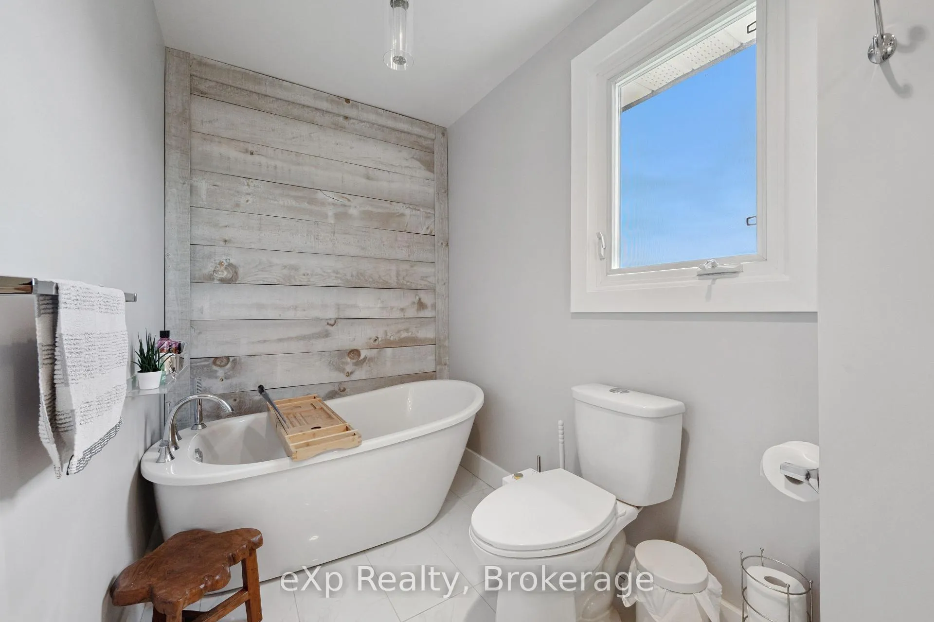 Photo 29 of 27 Notchwood Court, Kitchener, Idlewood — HOMEH