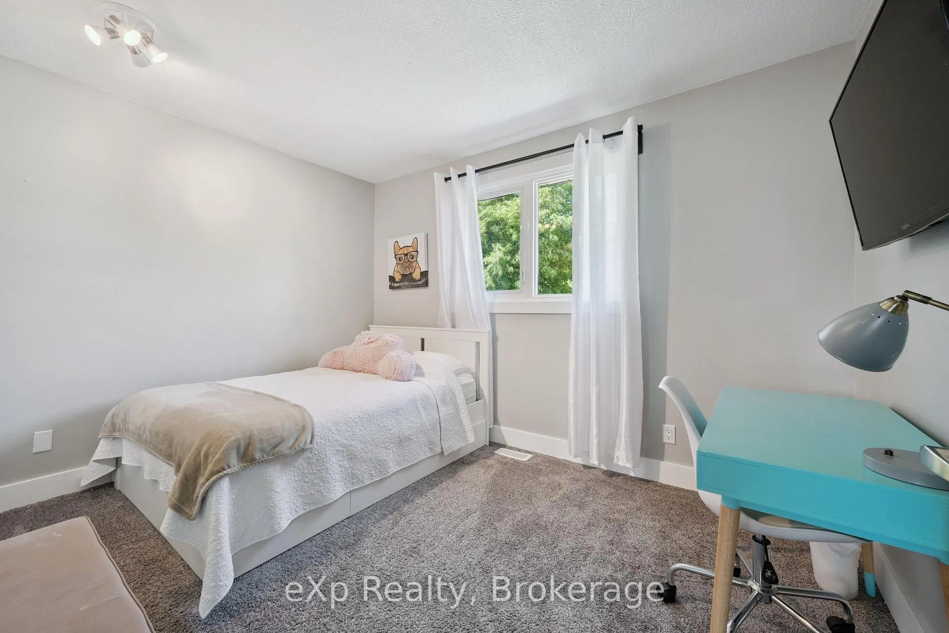 Photo 32 of 27 Notchwood Court, Kitchener, Idlewood — HOMEH