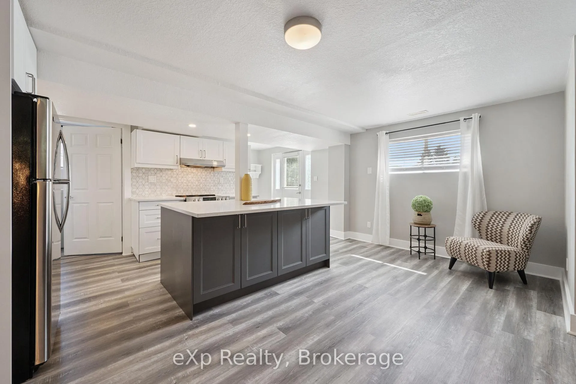 Photo 38 of 27 Notchwood Court, Kitchener, Idlewood — HOMEH