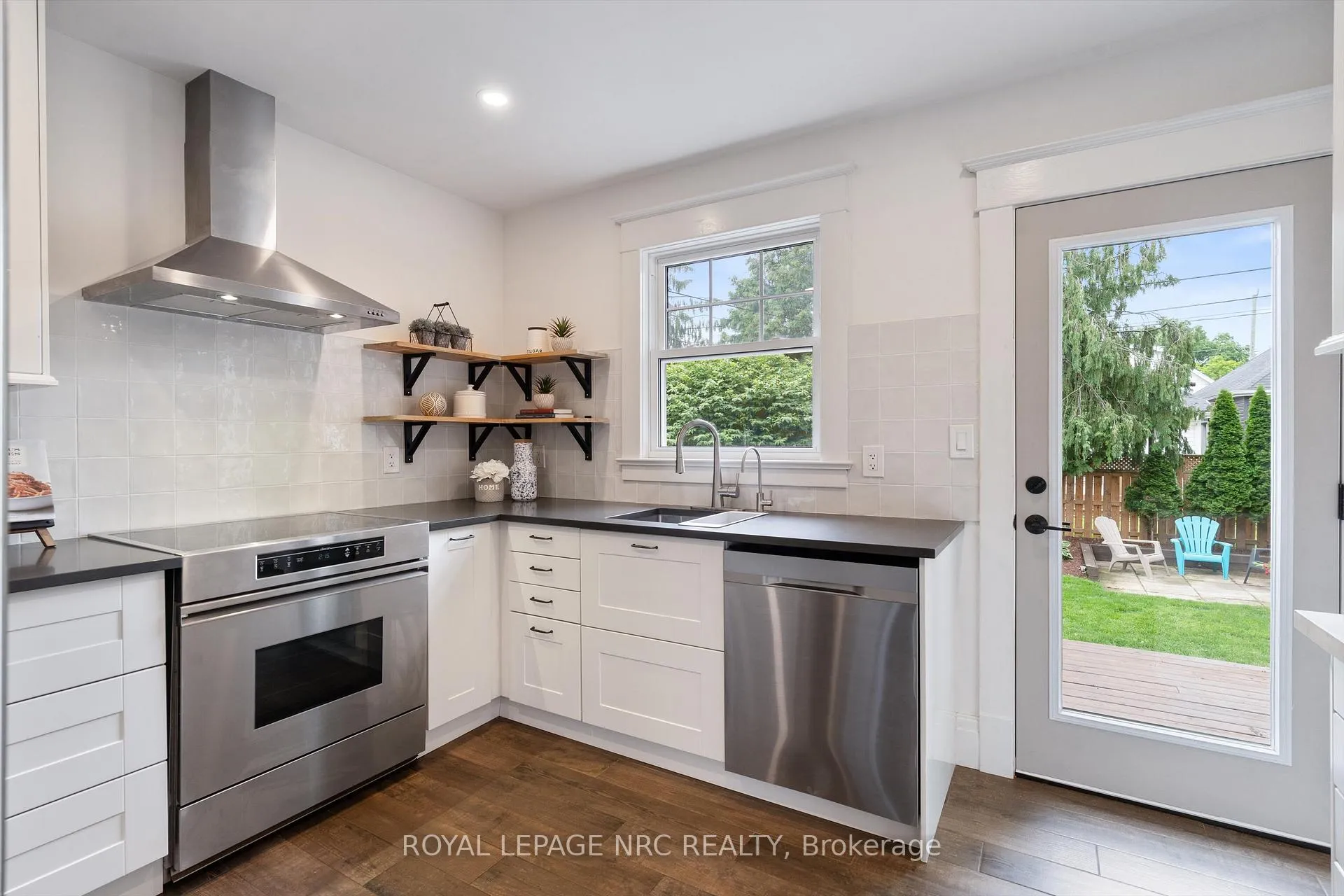 Photo 11 of 44 Beech Street, St. Catharines, Downtown — HOMEH