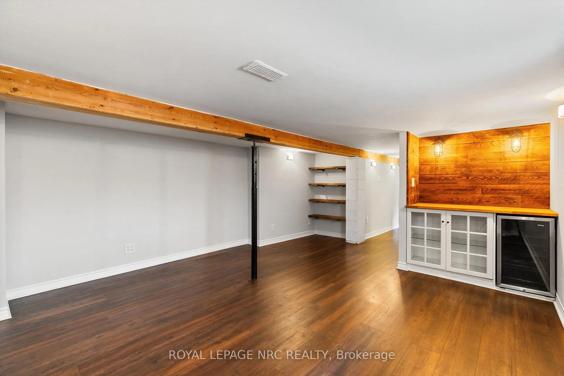 Photo 22 of 44 Beech Street, St. Catharines, Downtown — HOMEH