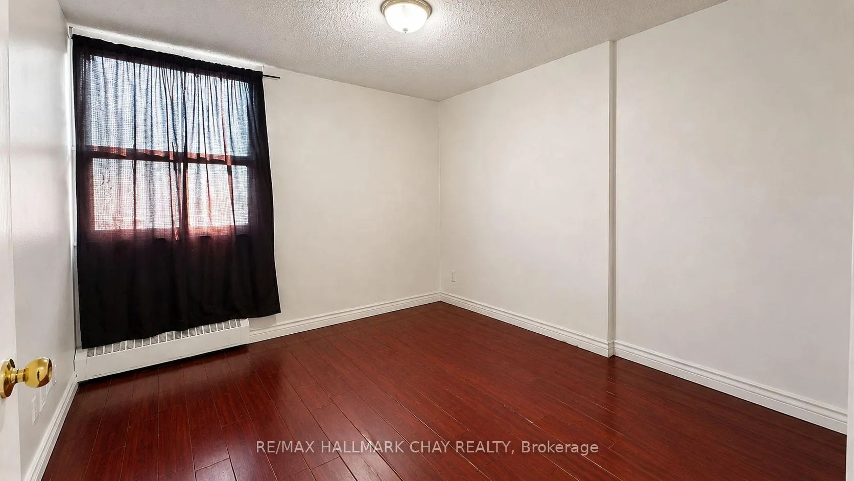 Photo 15 of Unit 905, 2645 Kipling Avenue, Etobicoke, Mount Olive-Silverstone-Jamestown — HOMEH