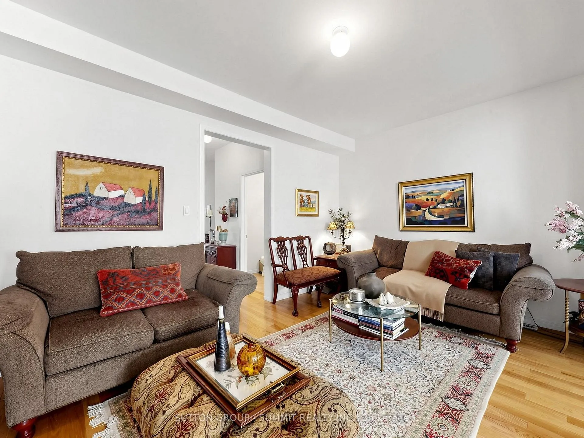 Photo 8 of 127 Armdale Road, Mississauga, Hurontario — HOMEH