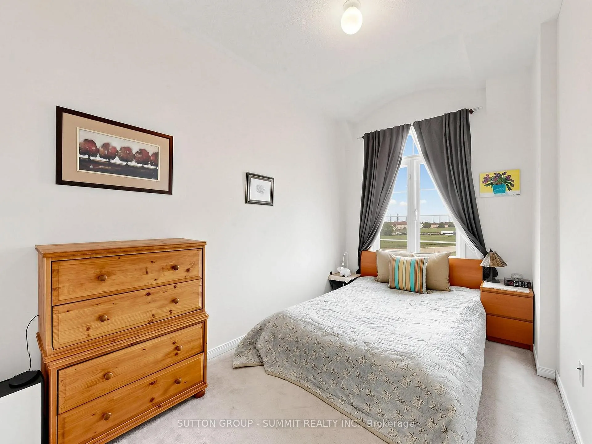 Photo 29 of 127 Armdale Road, Mississauga, Hurontario — HOMEH