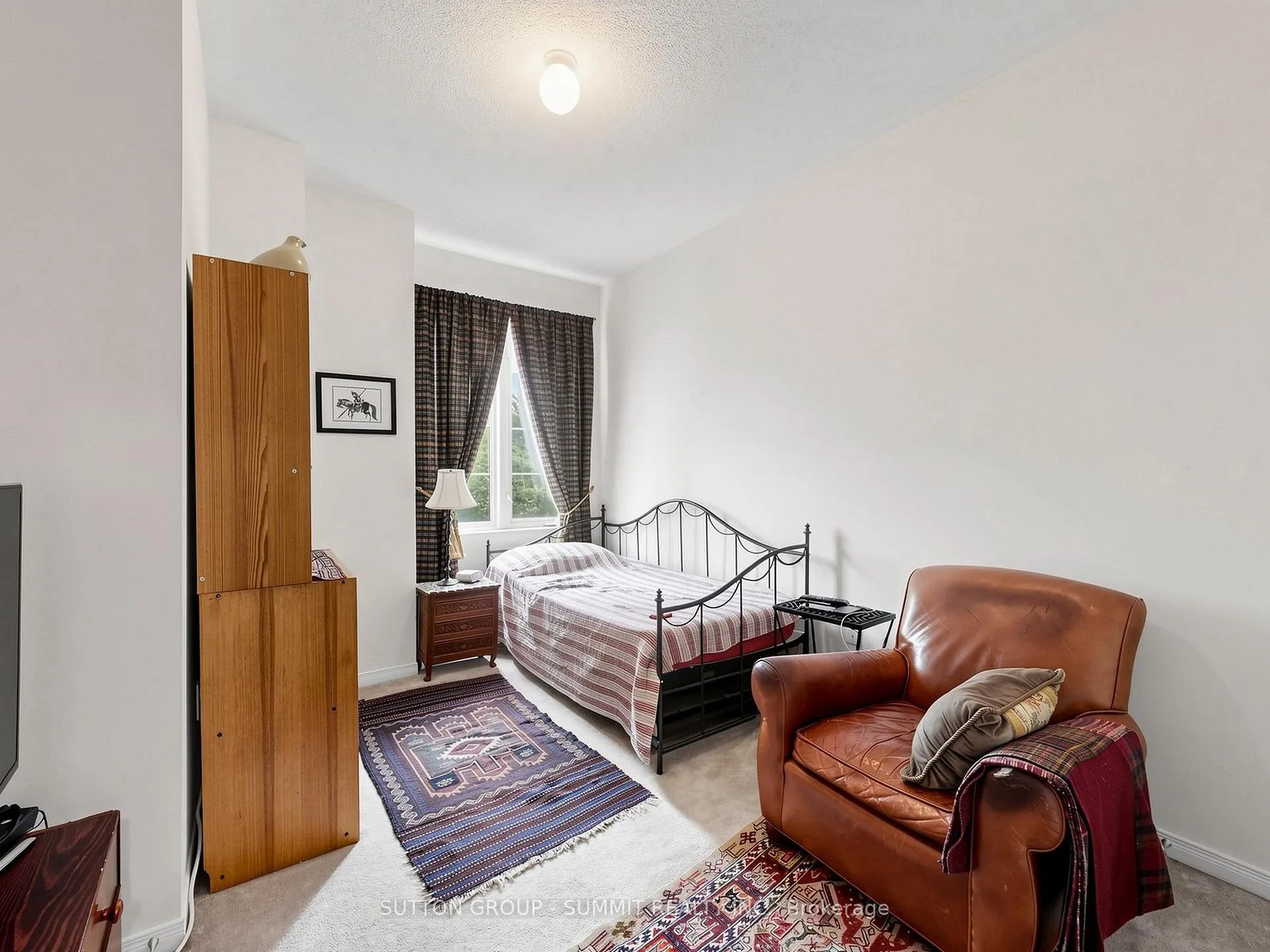 Photo 37 of 127 Armdale Road, Mississauga, Hurontario — HOMEH