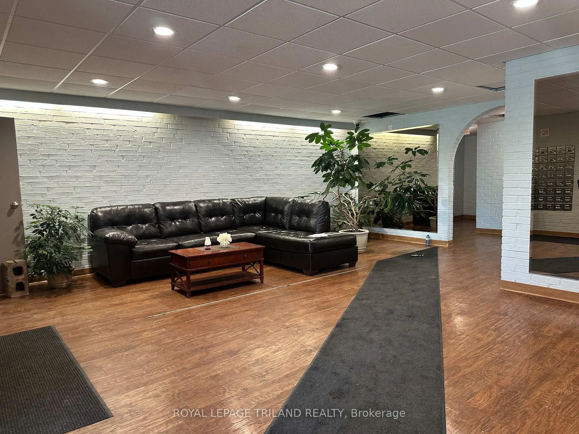 Photo 8 of Unit 302, 1106 Jalna Boulevard, London, South X — HOMEH