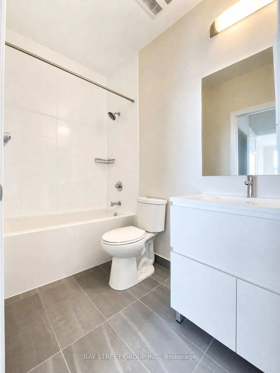 Photo 14 of Unit PH 03, 15 Water Walk Drive, Markham, Unionville — HOMEH