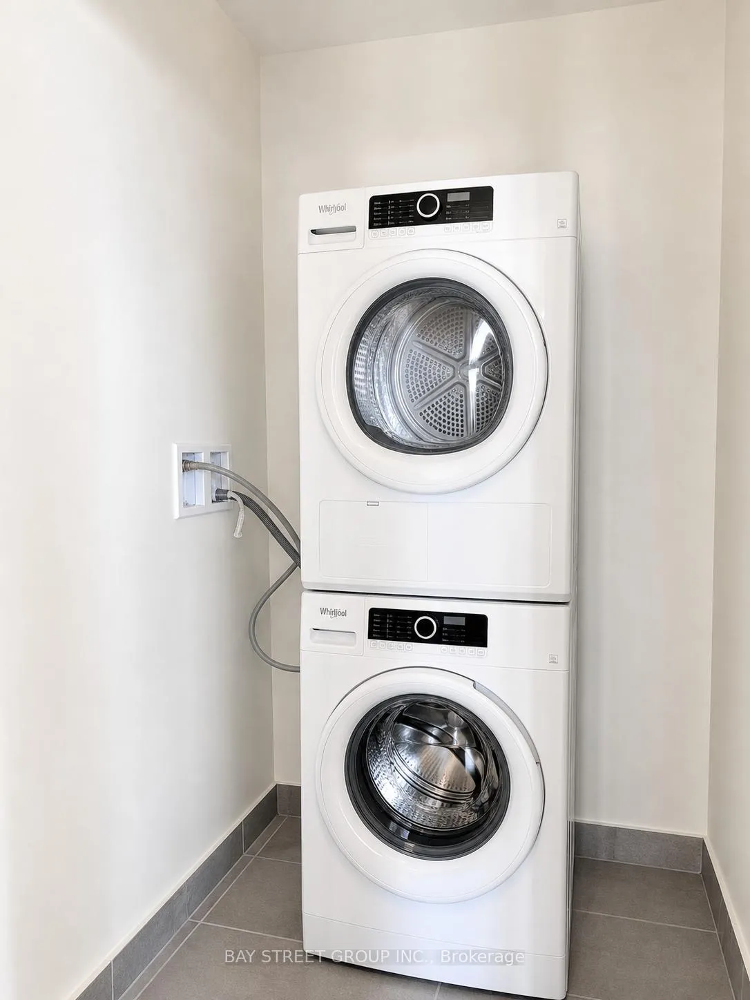 Photo 16 of Unit PH 03, 15 Water Walk Drive, Markham, Unionville — HOMEH