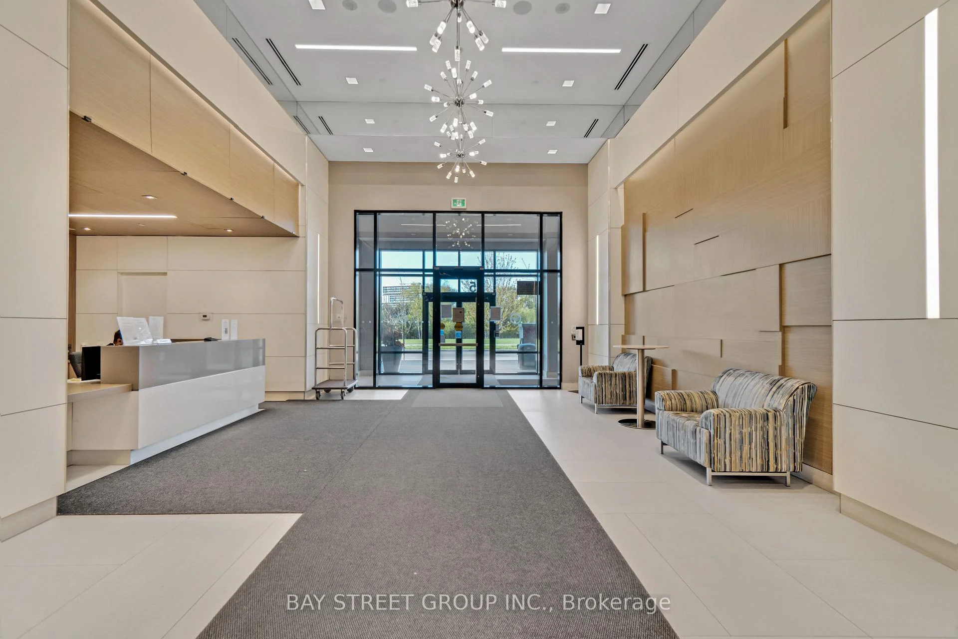 Photo 23 of Unit PH 03, 15 Water Walk Drive, Markham, Unionville — HOMEH