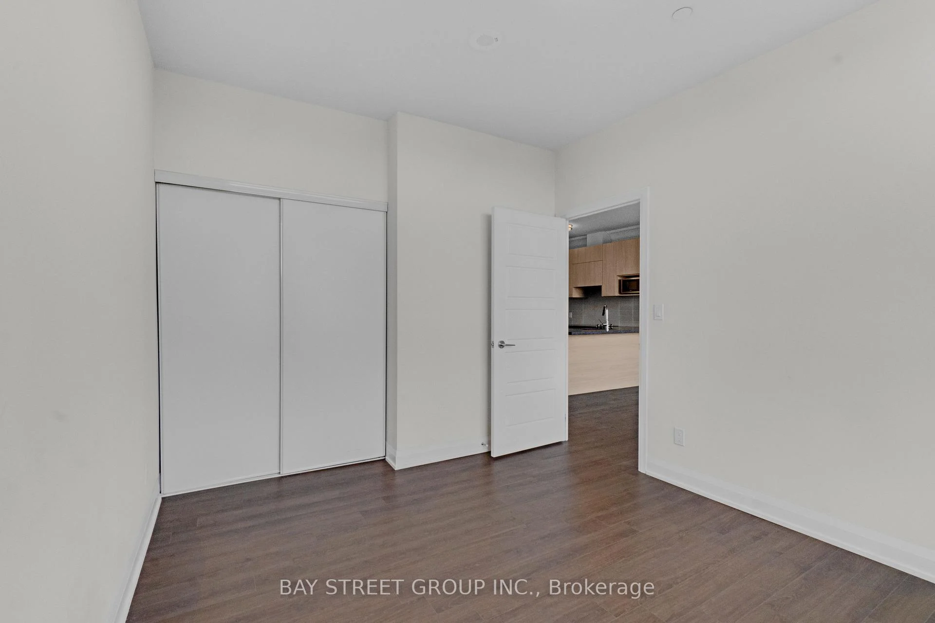 Photo 39 of Unit PH 03, 15 Water Walk Drive, Markham, Unionville — HOMEH