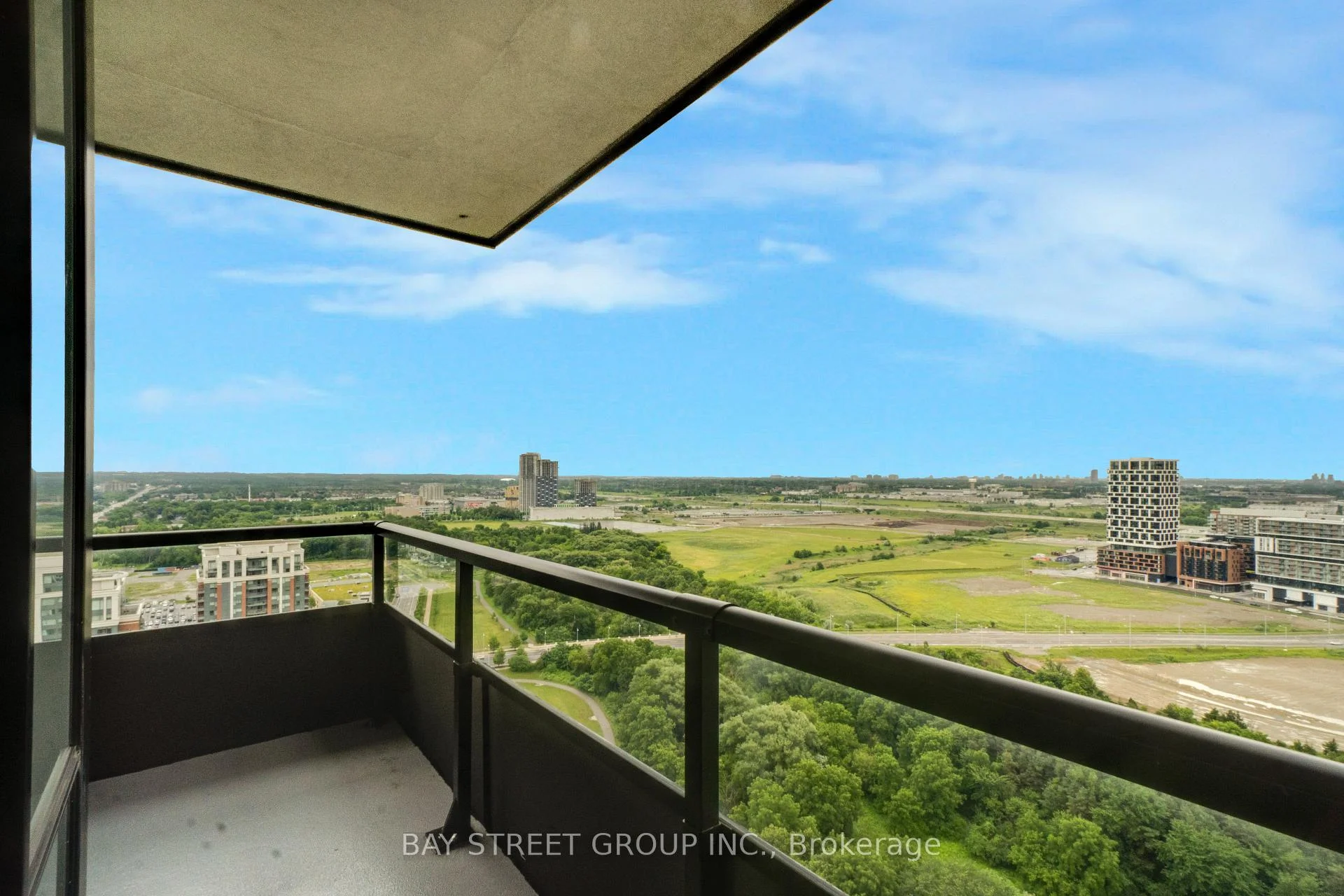 Photo 45 of Unit PH 03, 15 Water Walk Drive, Markham, Unionville — HOMEH
