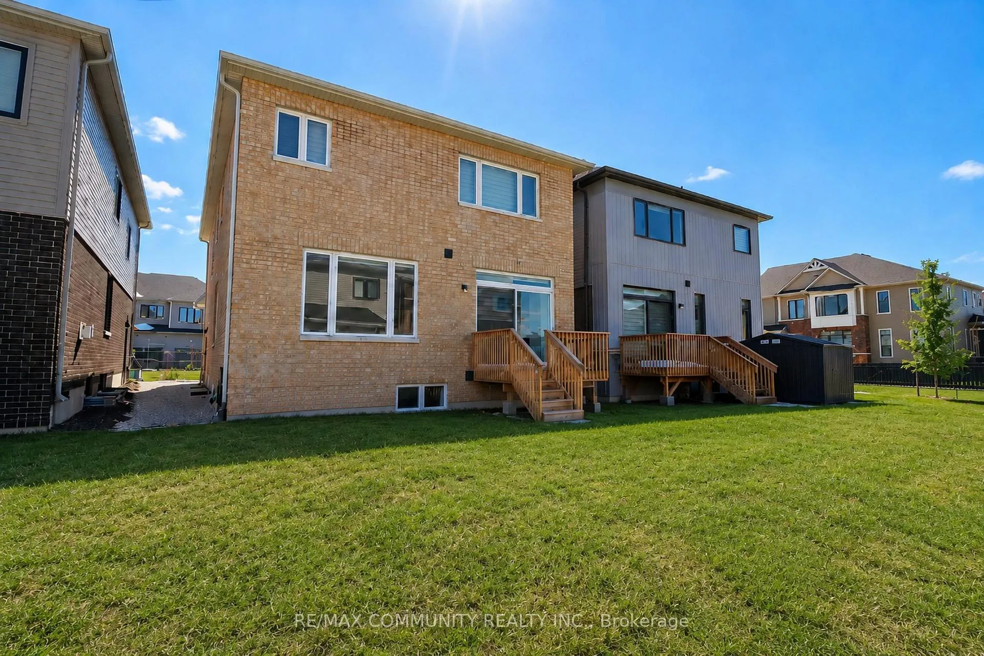 Photo 25 of 44 Bannister Road, Barrie, Rural Barrie Southeast — HOMEH