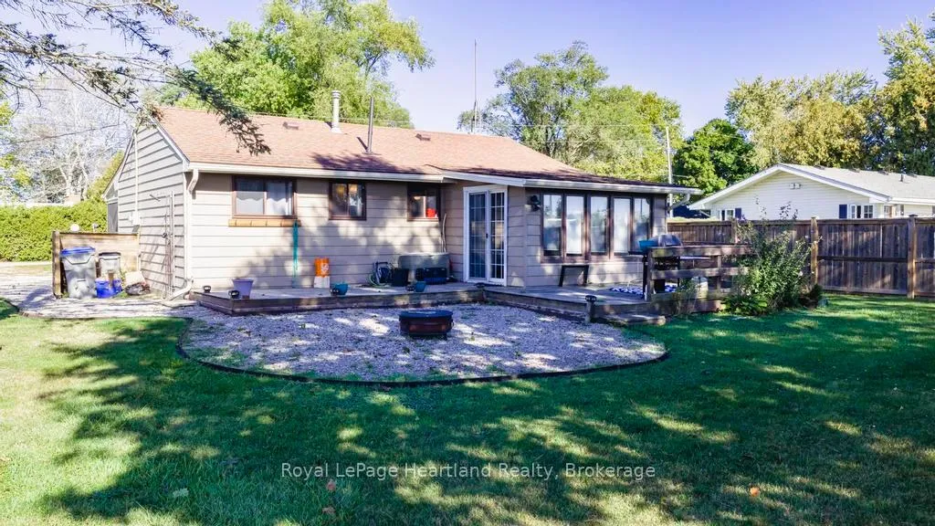 Photo 2 of 71702 Old Cedarbank Lane, Bluewater, Hay — HOMEH