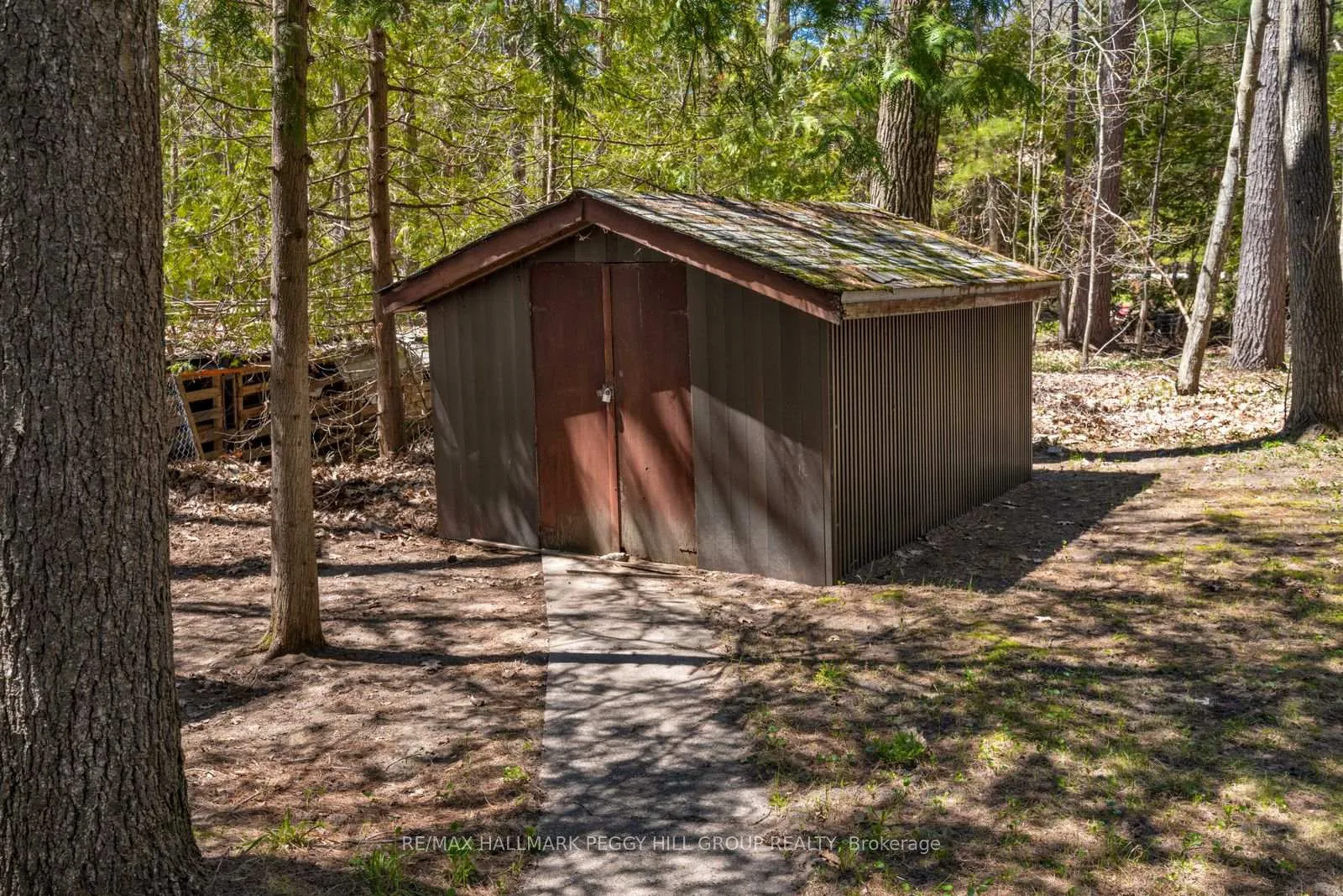 Photo 15 of 740 Lafontaine Road W, Tiny, Rural Tiny — HOMEH
