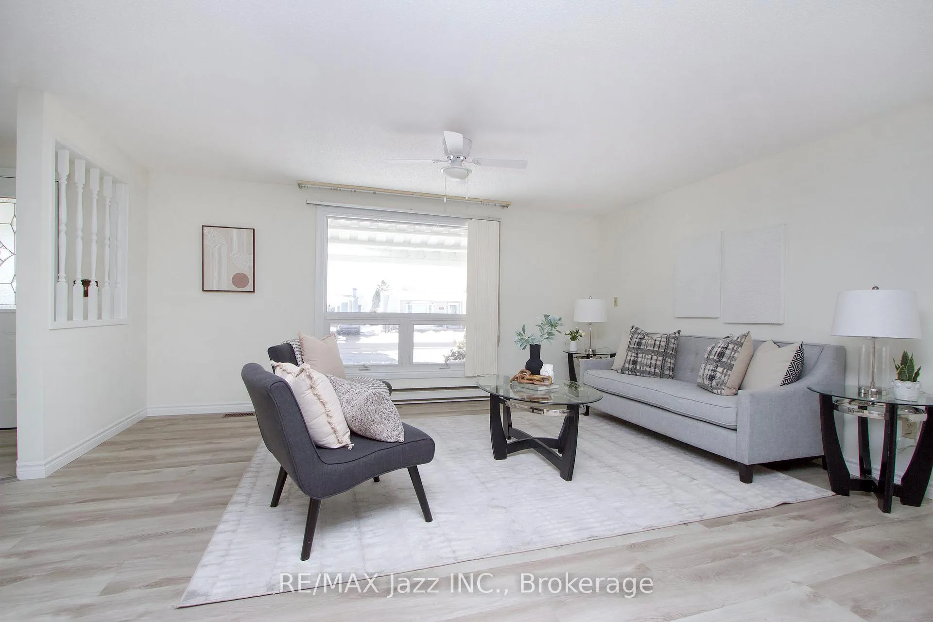 Photo 4 of 13 Steelhead Lane, Clarington, Newcastle — HOMEH