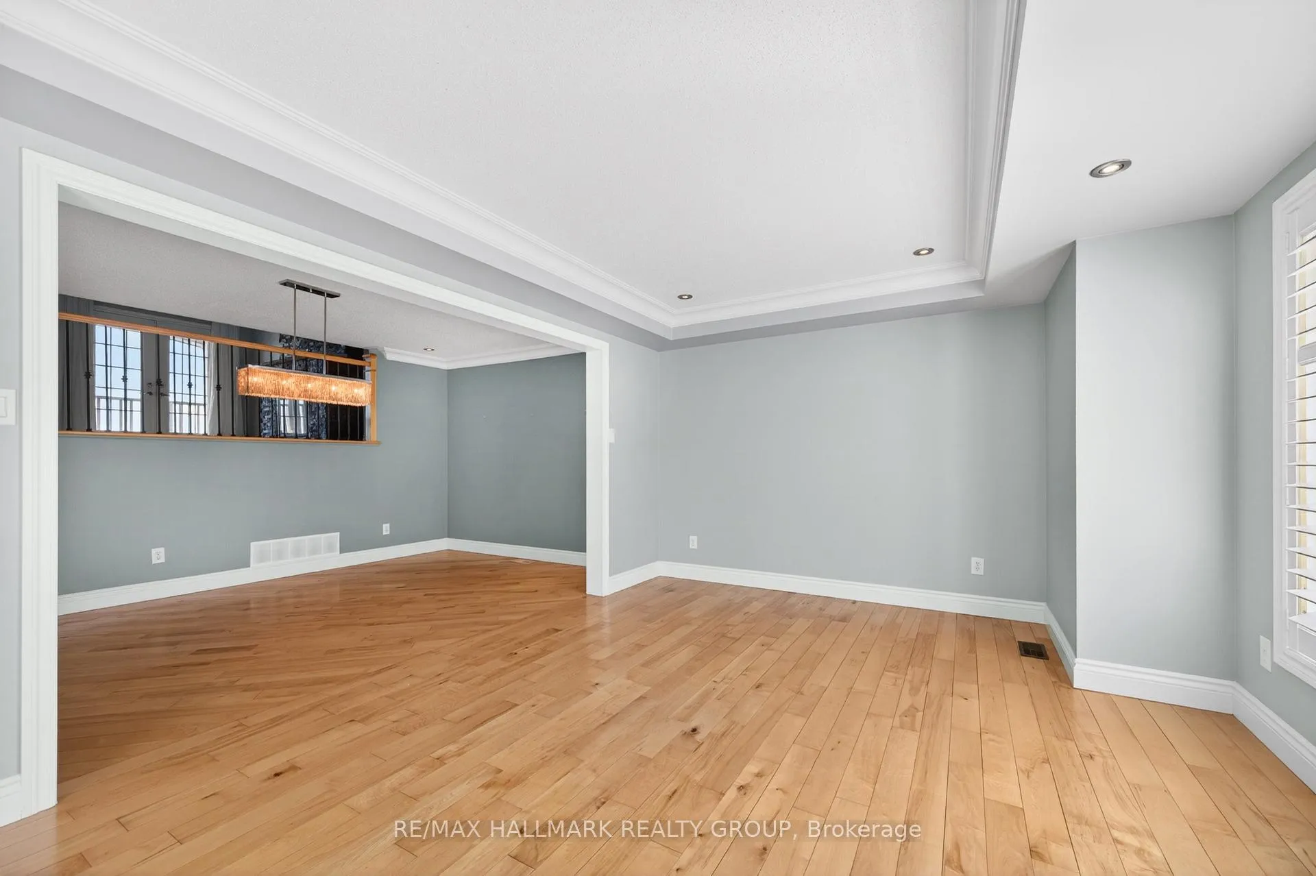 Photo 12 of 3516 Cambrian Road, Ottawa, Barrhaven - Half Moon Bay — HOMEH