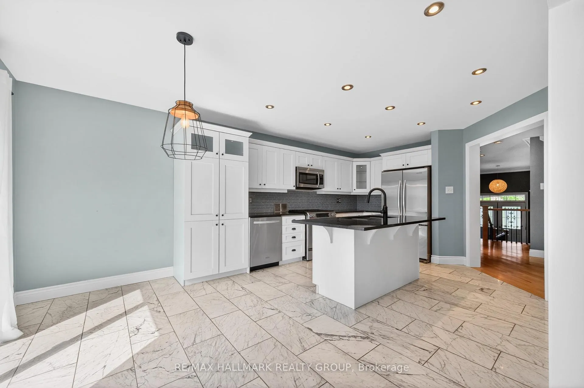 Photo 14 of 3516 Cambrian Road, Ottawa, Barrhaven - Half Moon Bay — HOMEH