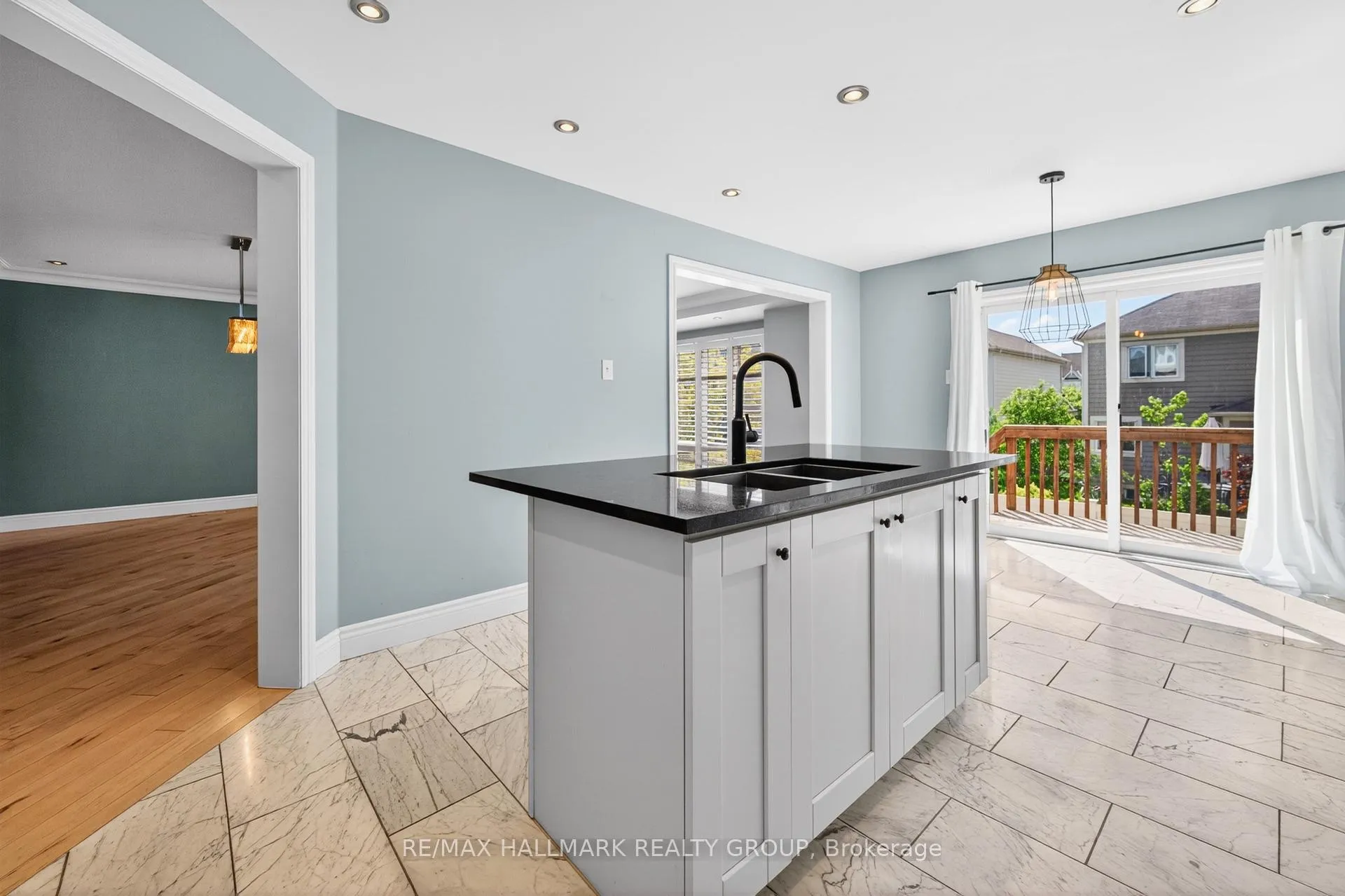 Photo 19 of 3516 Cambrian Road, Ottawa, Barrhaven - Half Moon Bay — HOMEH