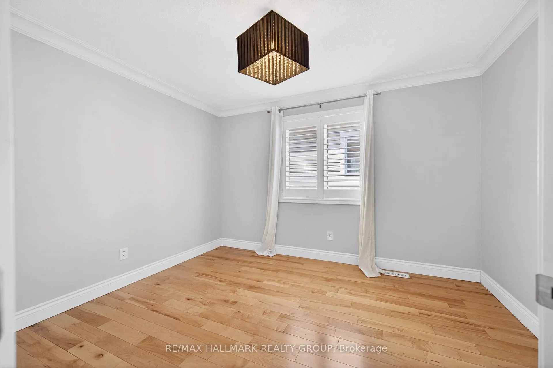 Photo 35 of 3516 Cambrian Road, Ottawa, Barrhaven - Half Moon Bay — HOMEH