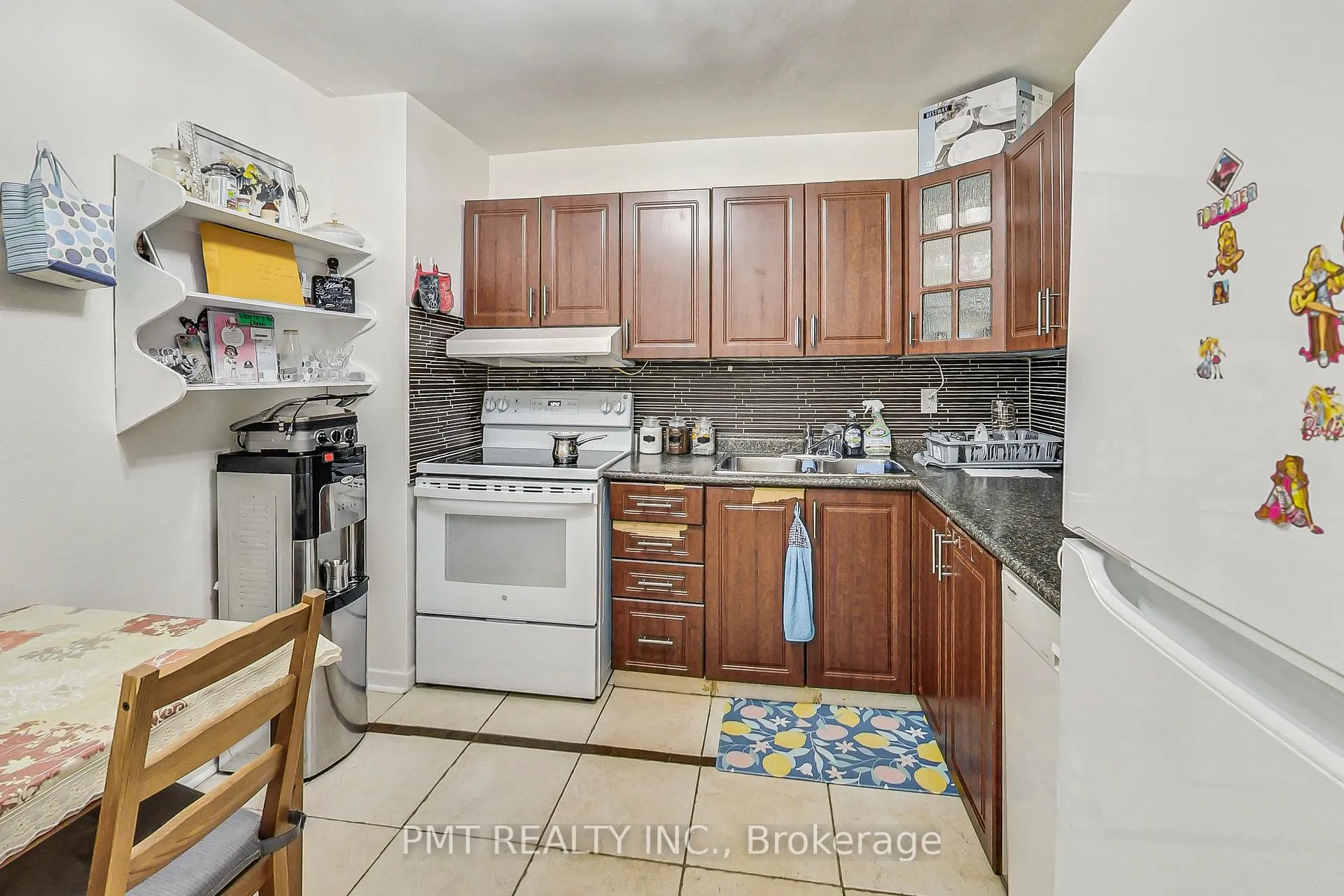 Photo 10 of Unit 1105, 2323 Confederation Parkway, Mississauga, Cooksville — HOMEH