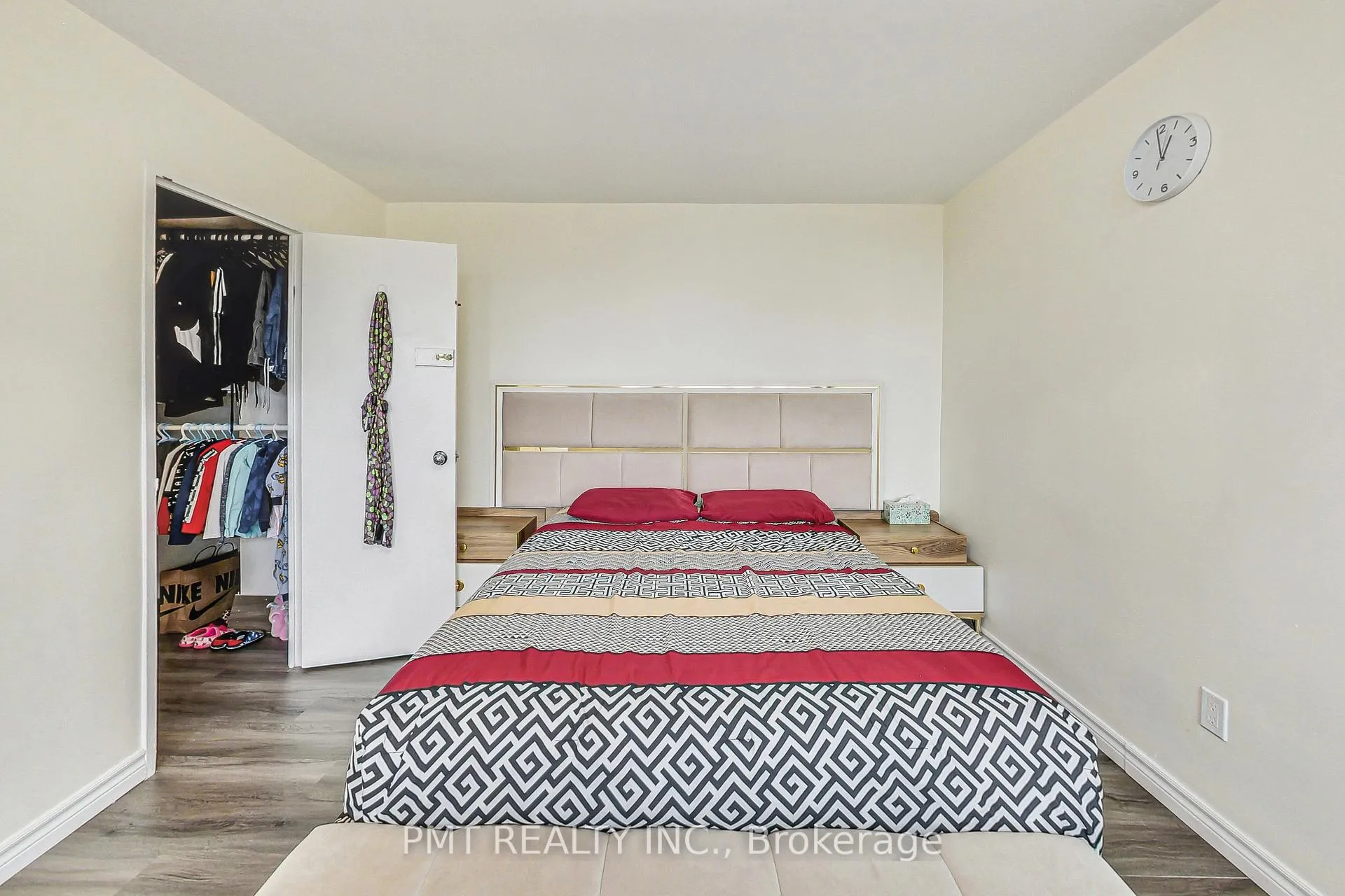 Photo 16 of Unit 1105, 2323 Confederation Parkway, Mississauga, Cooksville — HOMEH