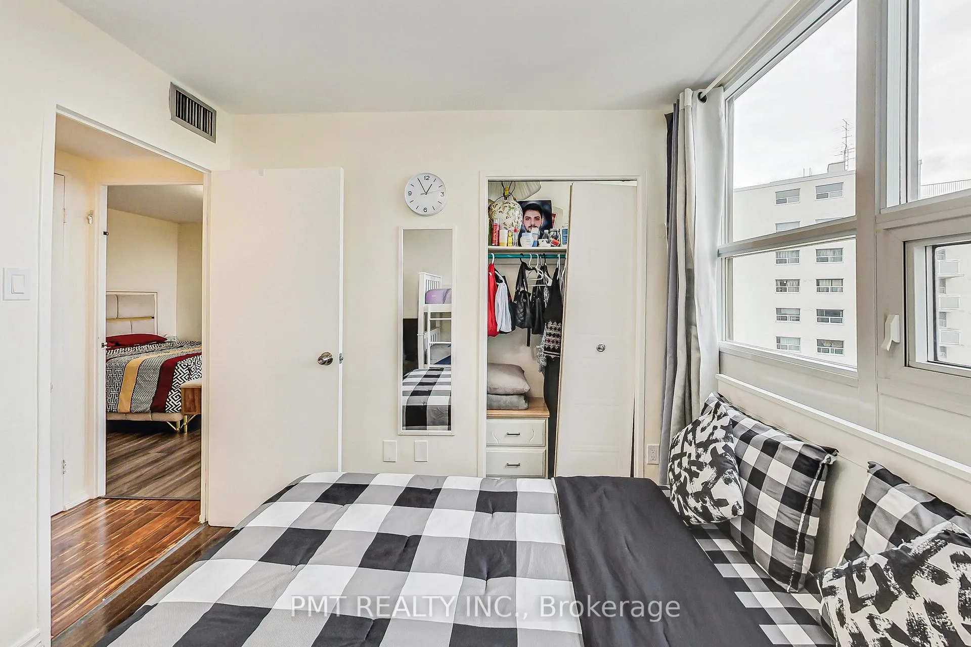 Photo 20 of Unit 1105, 2323 Confederation Parkway, Mississauga, Cooksville — HOMEH