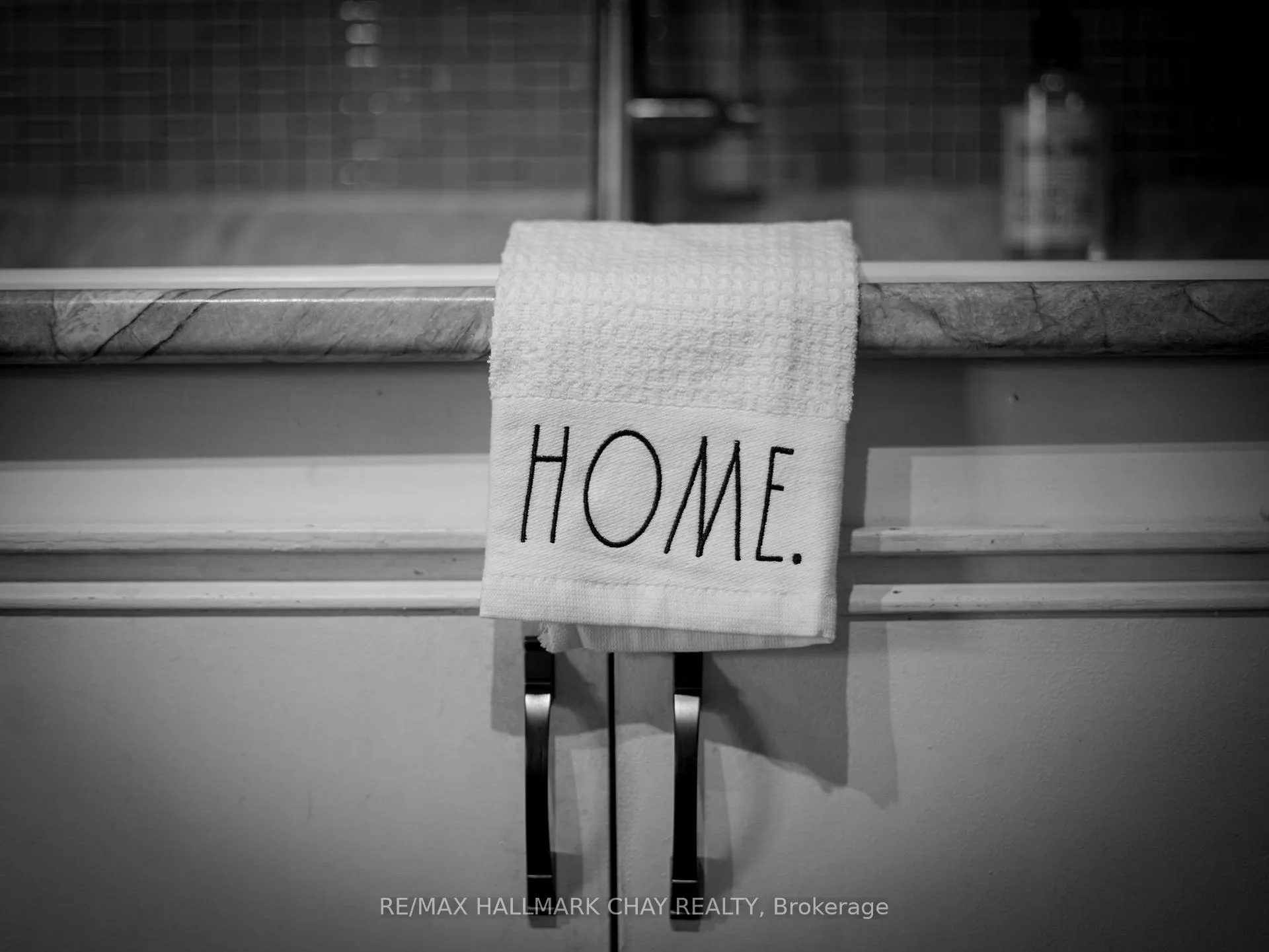 Photo 12 of 130 Simcoe Street, Essa, Angus — HOMEH