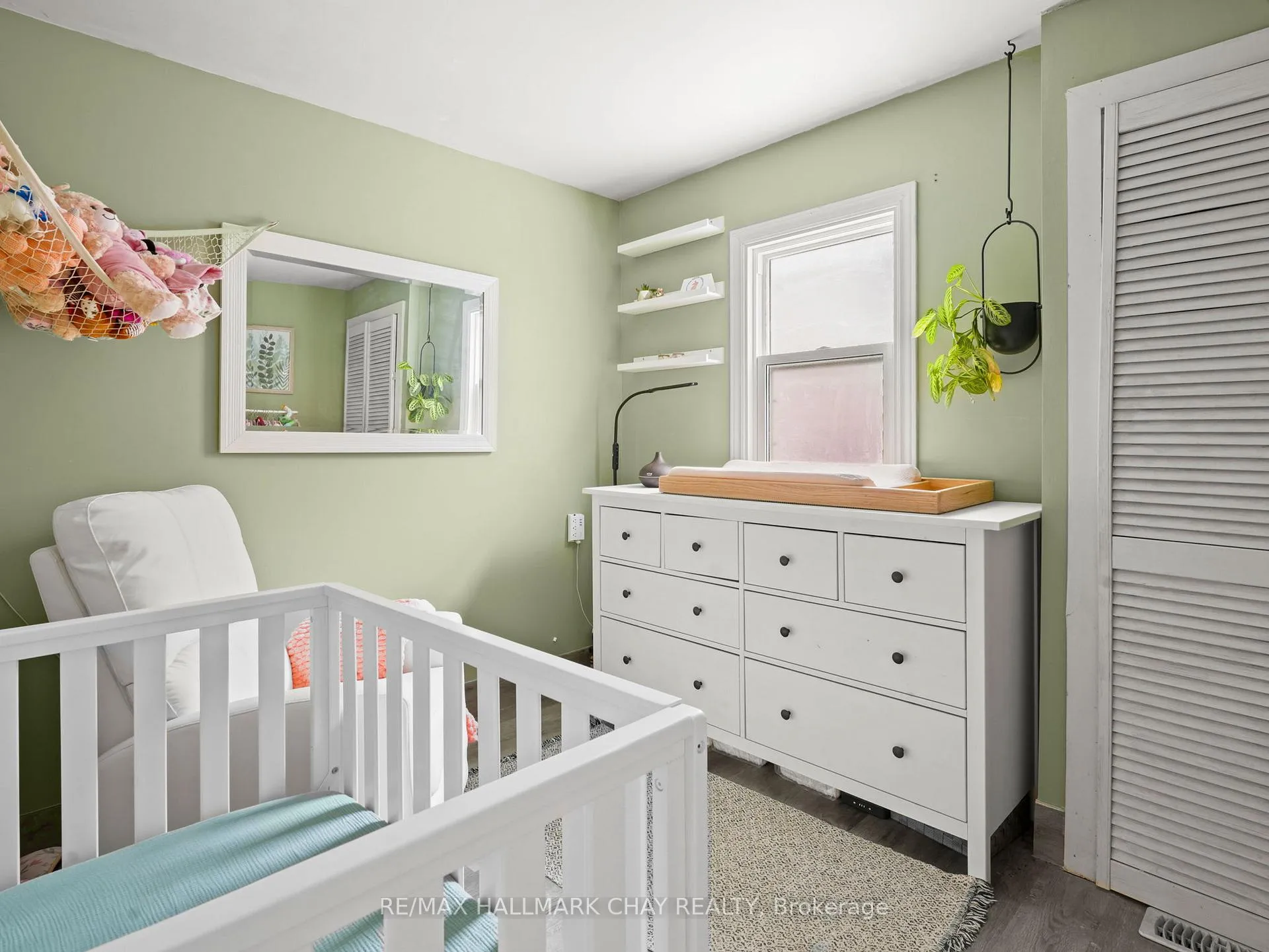 Photo 14 of 130 Simcoe Street, Essa, Angus — HOMEH