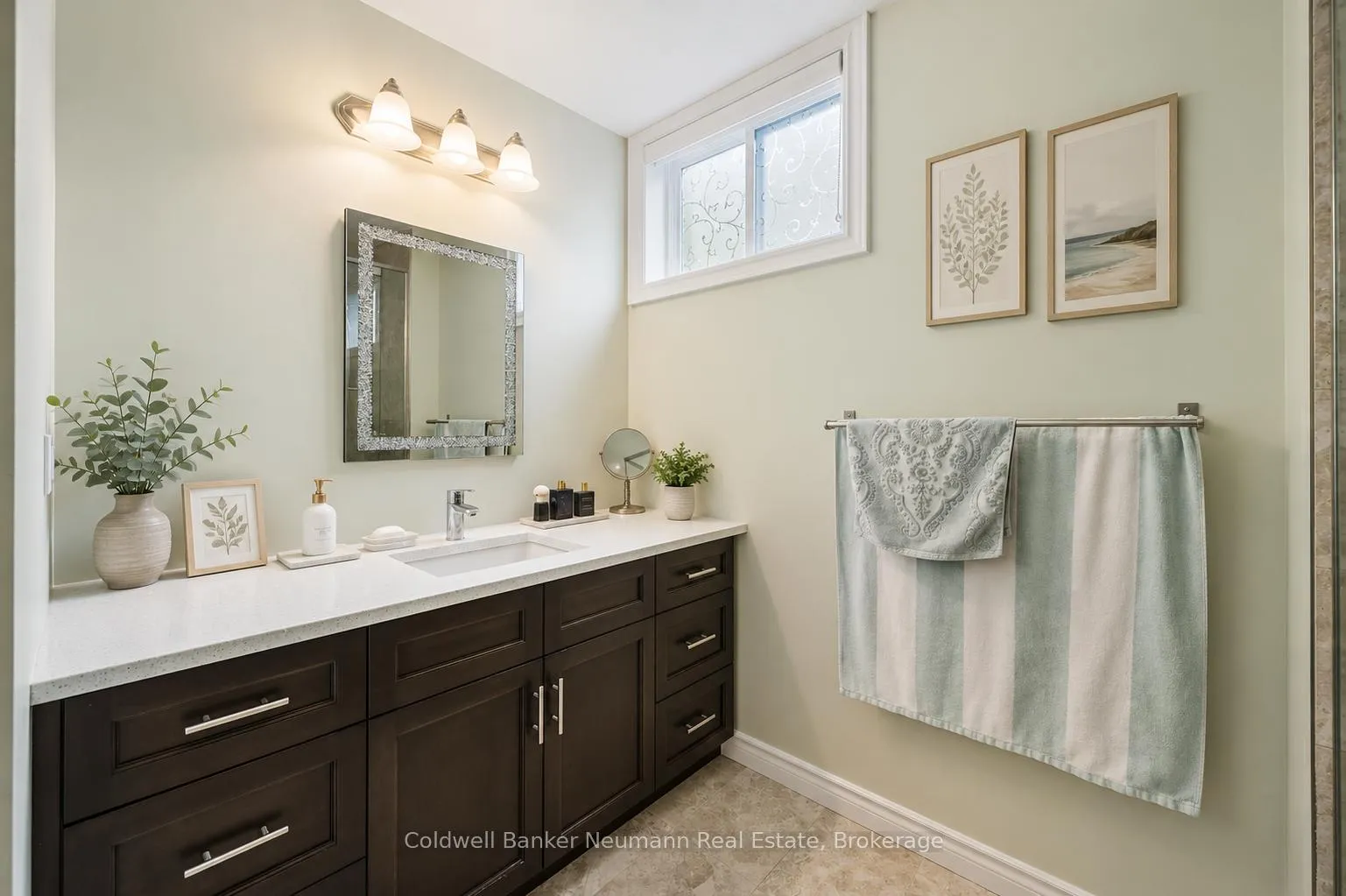 Photo 28 of 51 Cox Court, Guelph, Kortright East — HOMEH
