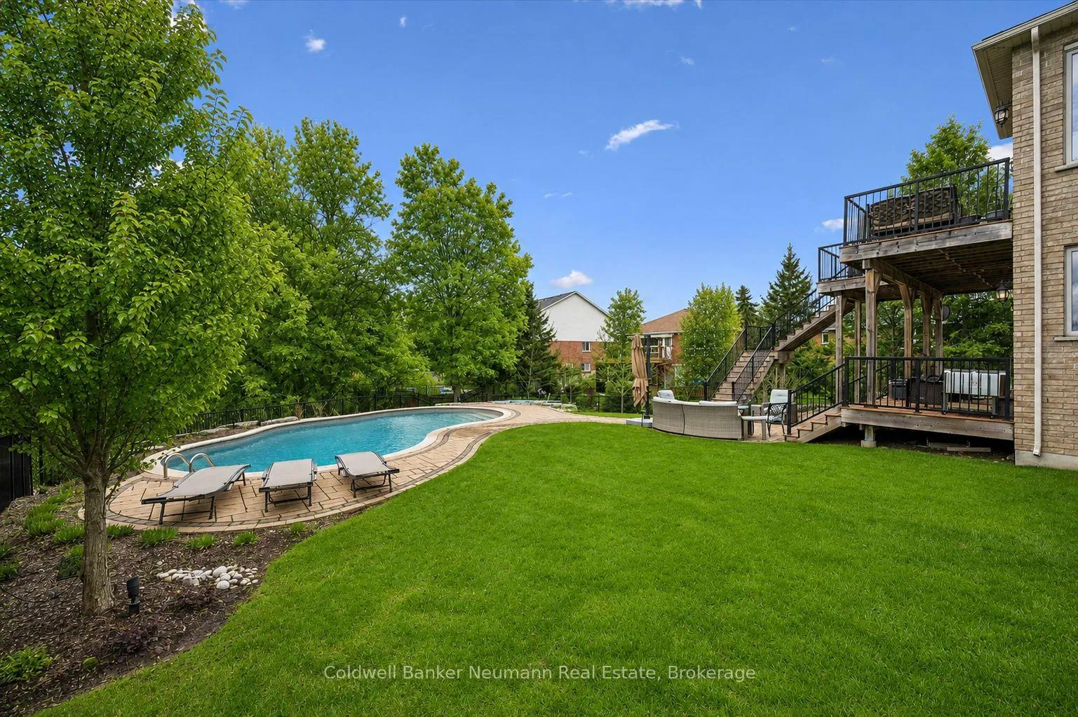 Photo 45 of 51 Cox Court, Guelph, Kortright East — HOMEH