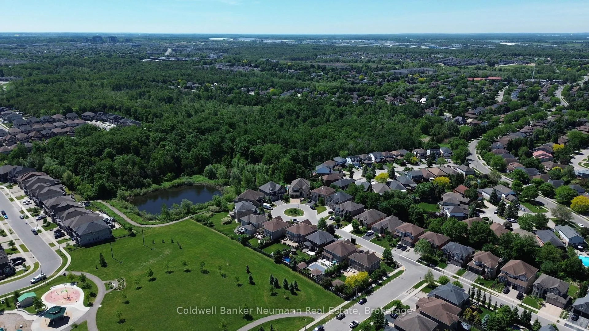 Photo 47 of 51 Cox Court, Guelph, Kortright East — HOMEH