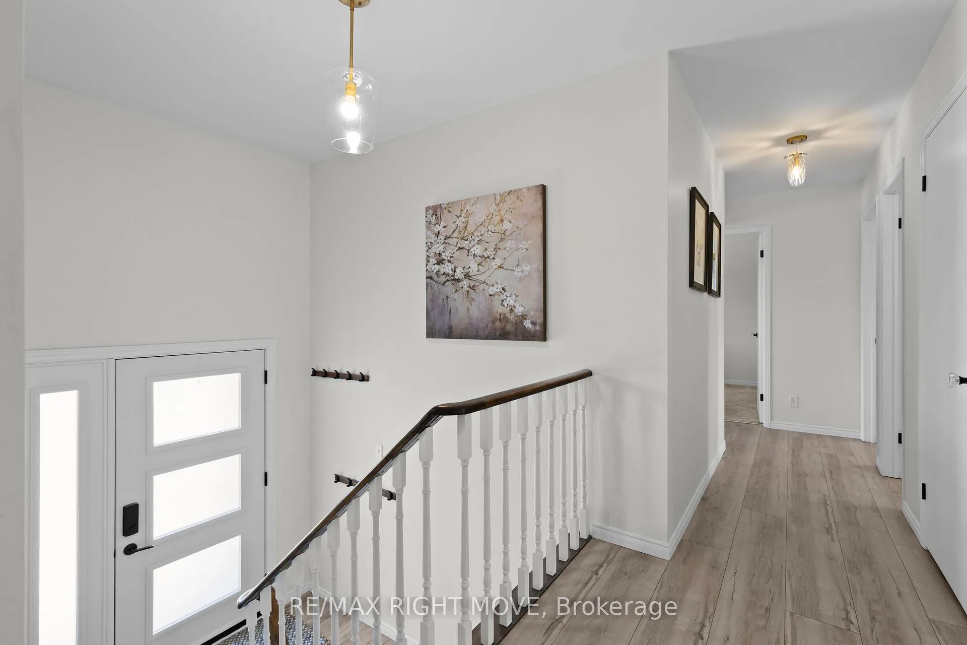 Photo 5 of 5 Chestnut Place, Orillia — HOMEH