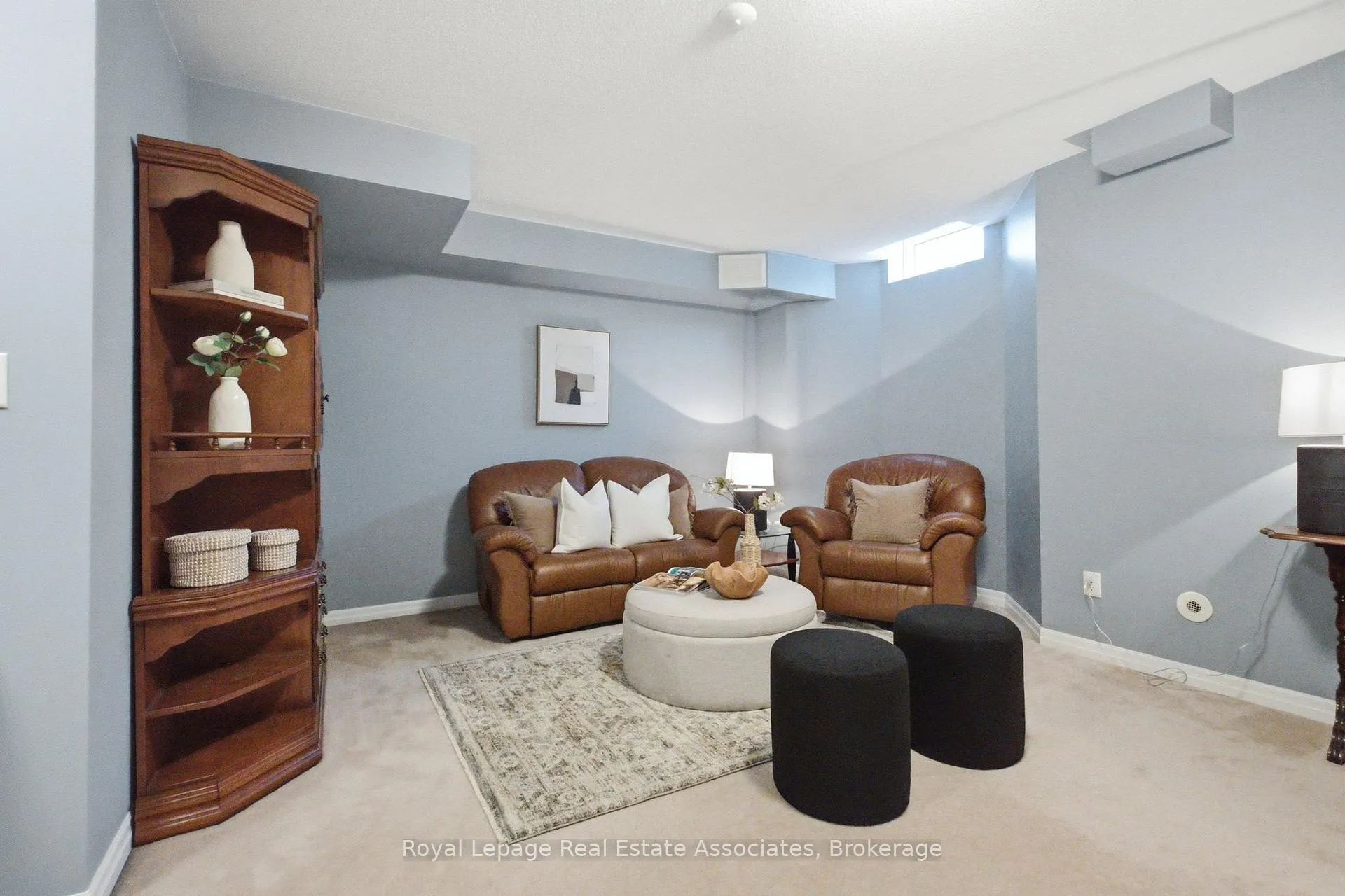 Photo 37 of 32 St Lawrence Drive, Mississauga, Port Credit — HOMEH