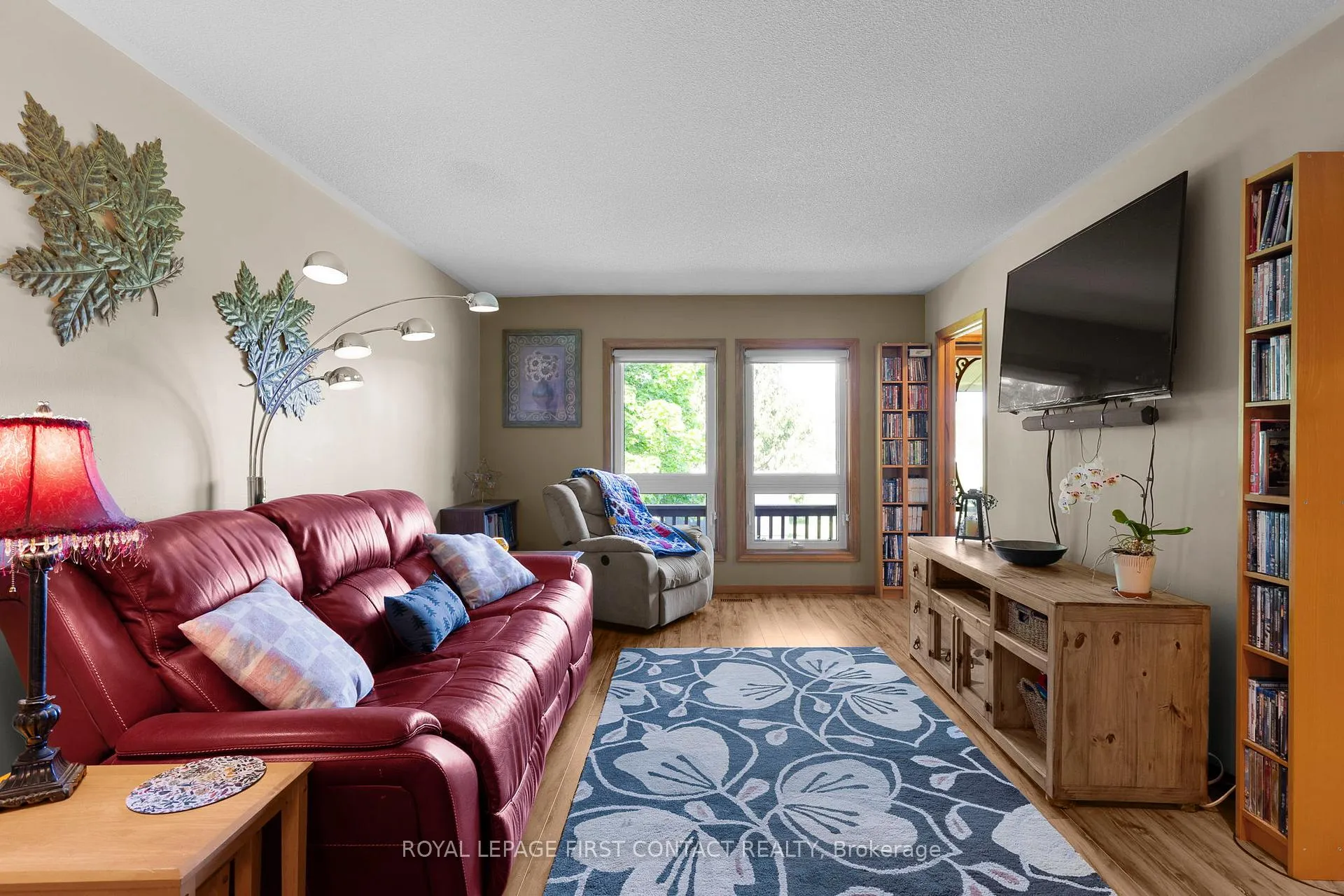 Photo 6 of 2053 26 Highway, Springwater, Rural Springwater — HOMEH