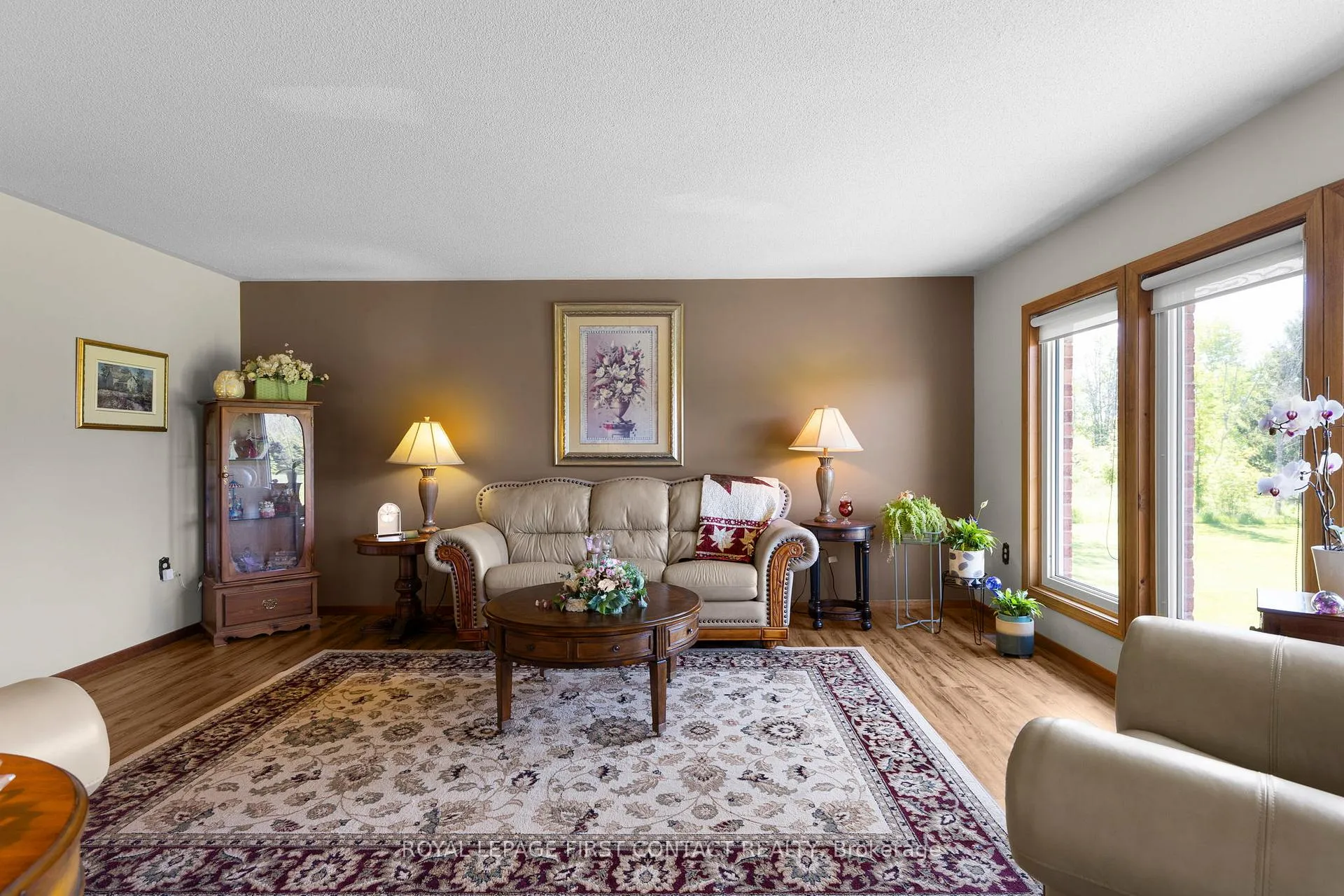 Photo 16 of 2053 26 Highway, Springwater, Rural Springwater — HOMEH