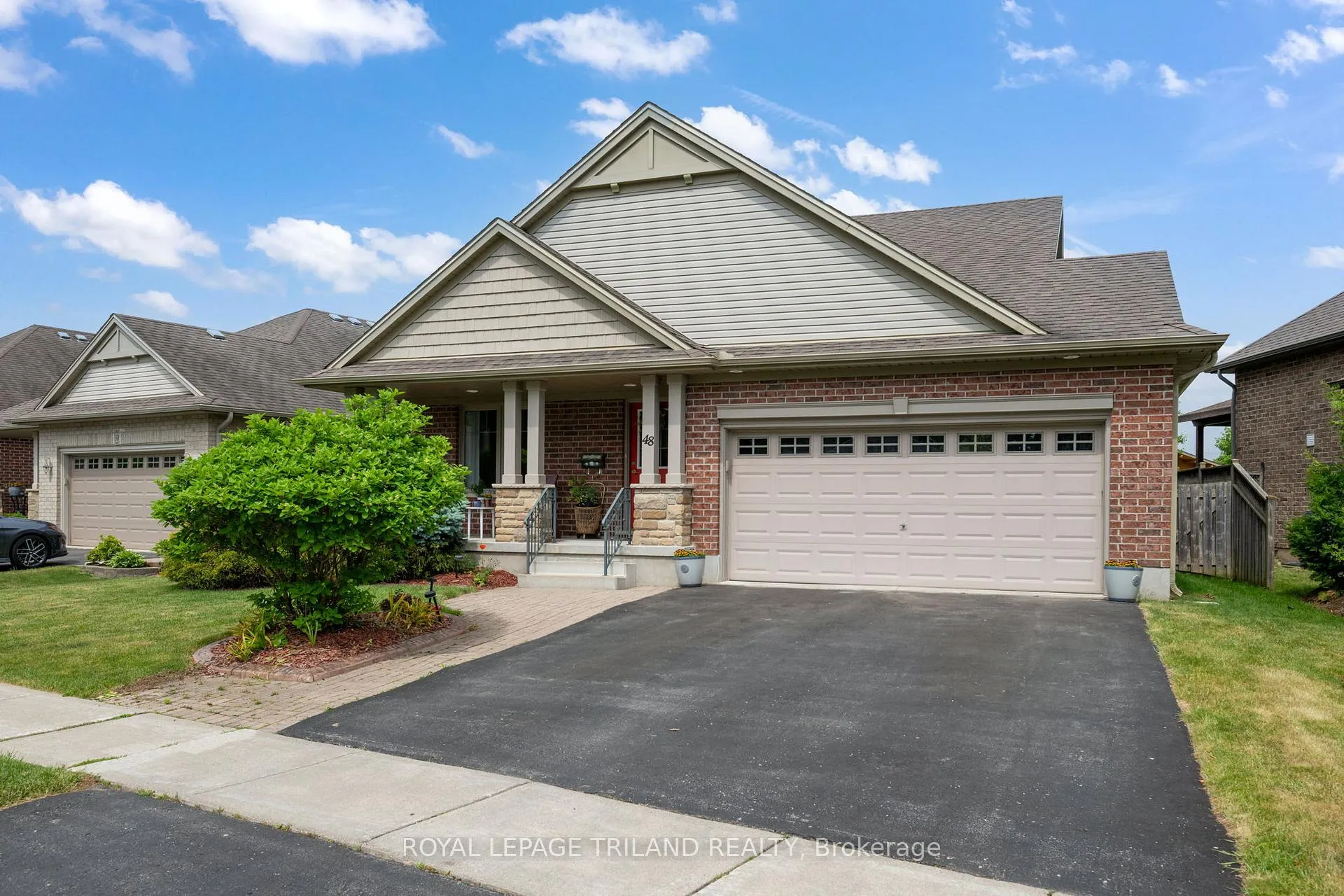 Photo 1 of 48 Circlewood Drive, St. Thomas — HOMEH