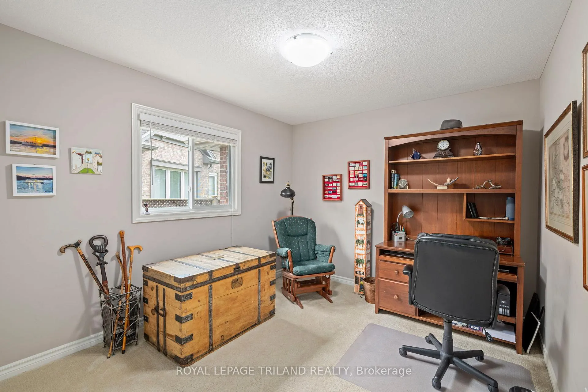 Photo 26 of 48 Circlewood Drive, St. Thomas — HOMEH