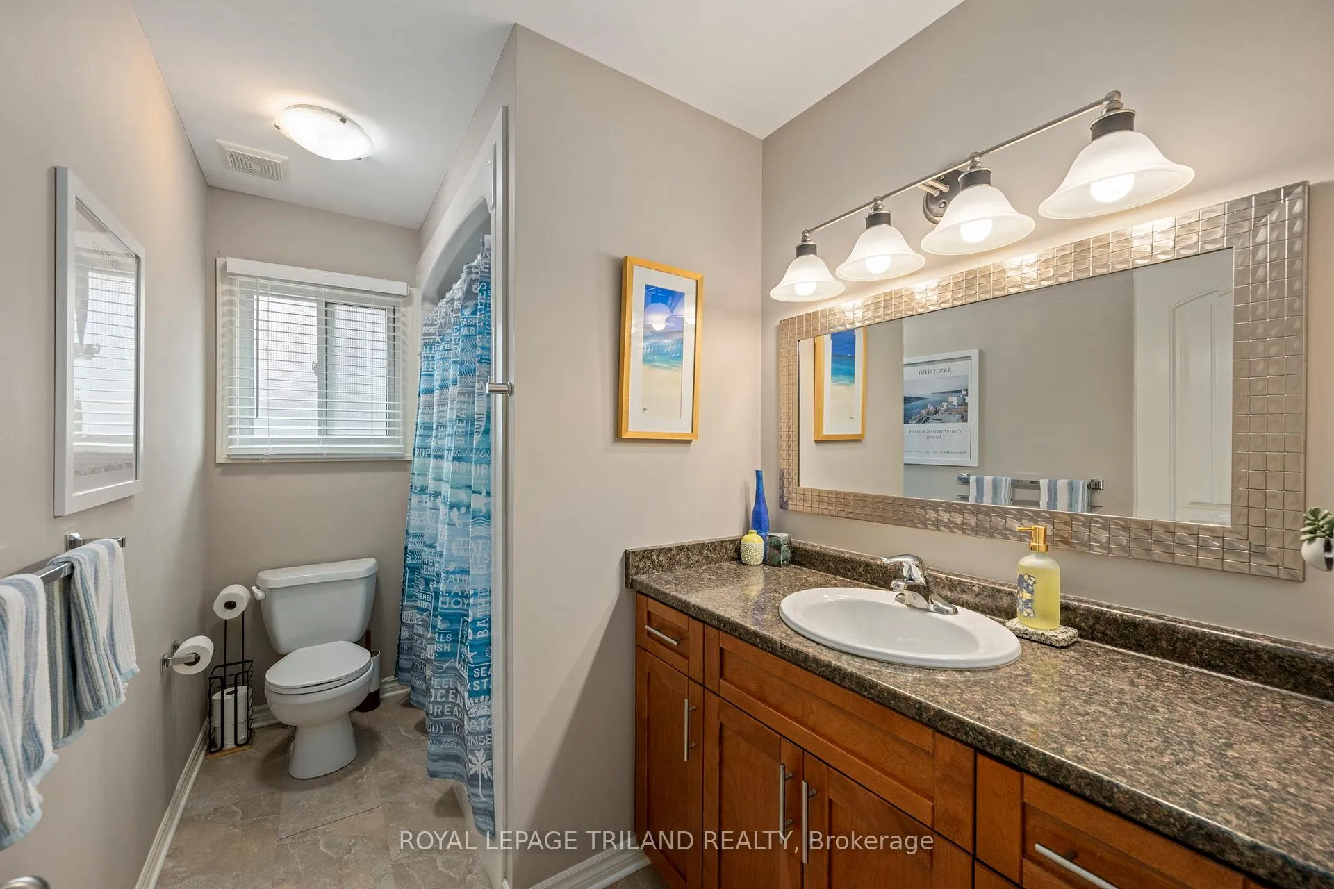 Photo 28 of 48 Circlewood Drive, St. Thomas — HOMEH