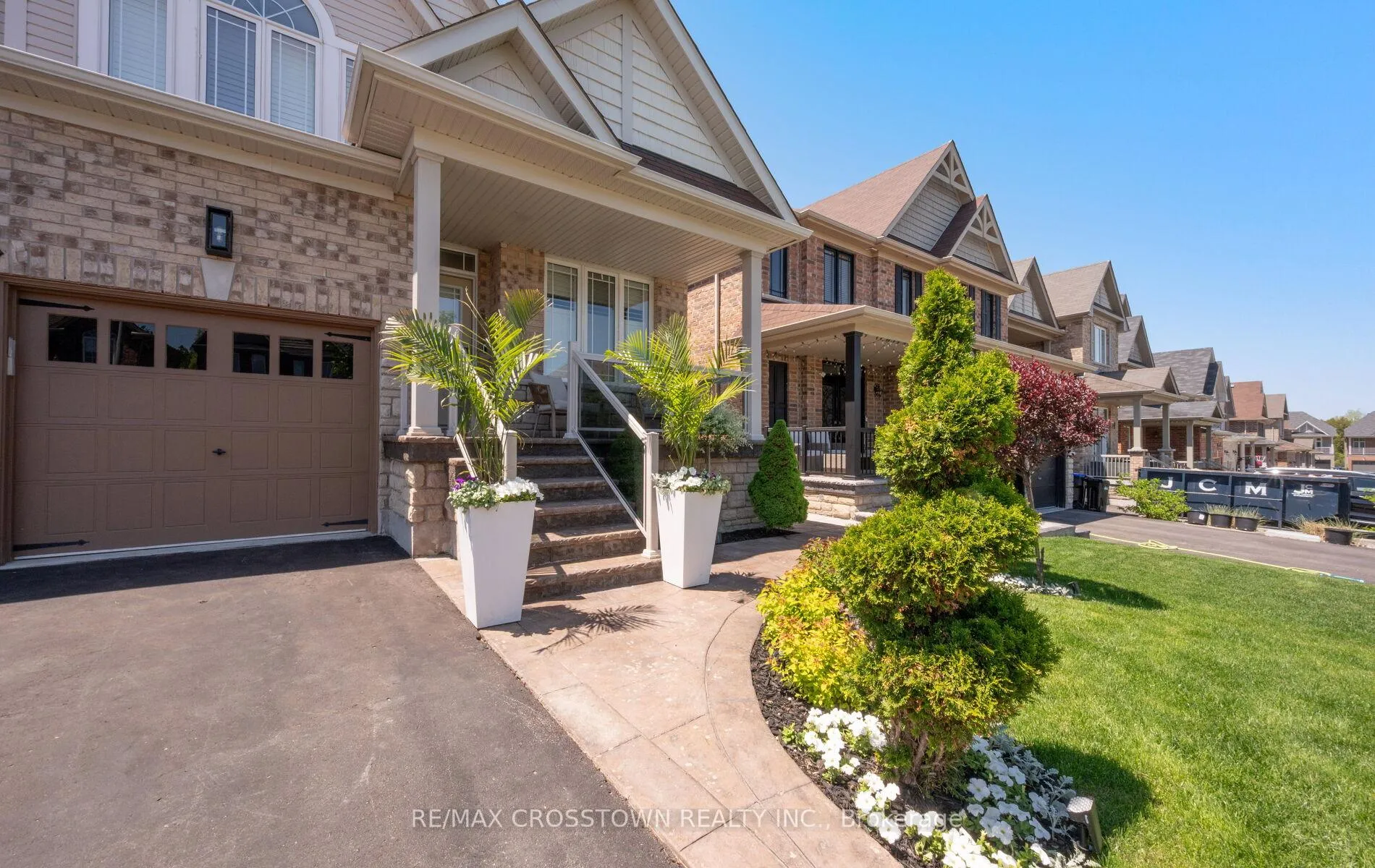 Photo 3 of 46 Pierce Place, New Tecumseth, Tottenham — HOMEH