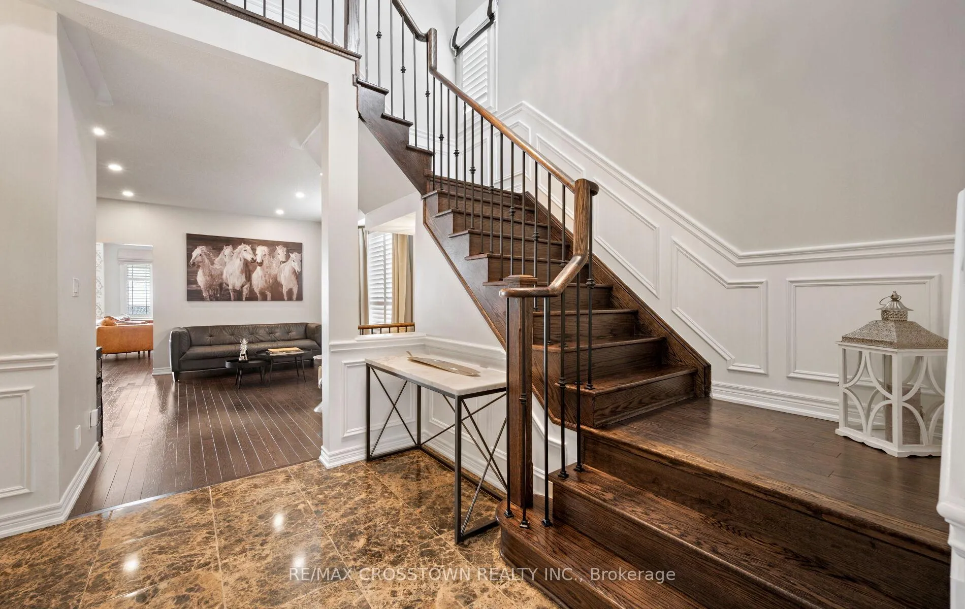 Photo 6 of 46 Pierce Place, New Tecumseth, Tottenham — HOMEH