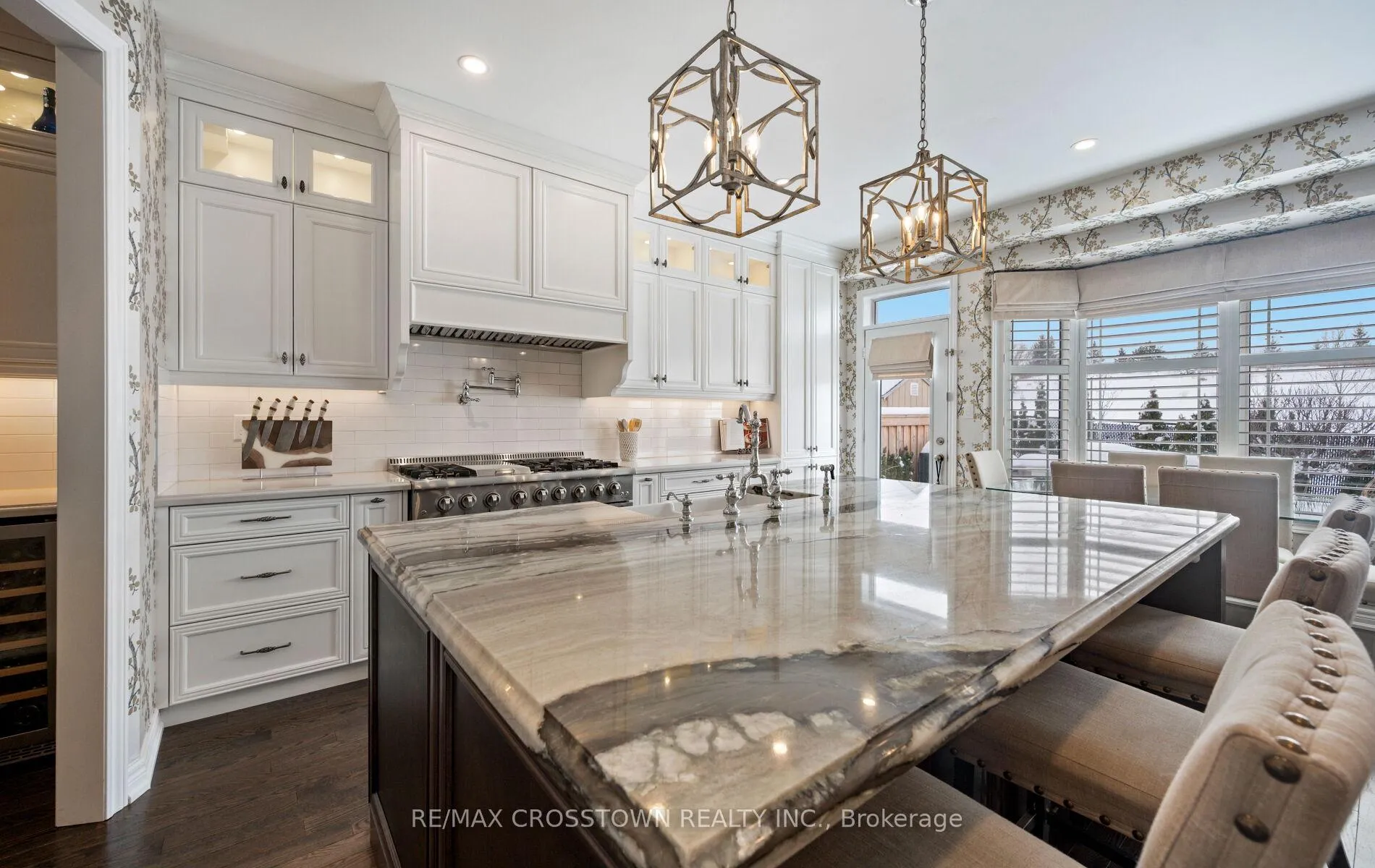 Photo 17 of 46 Pierce Place, New Tecumseth, Tottenham — HOMEH