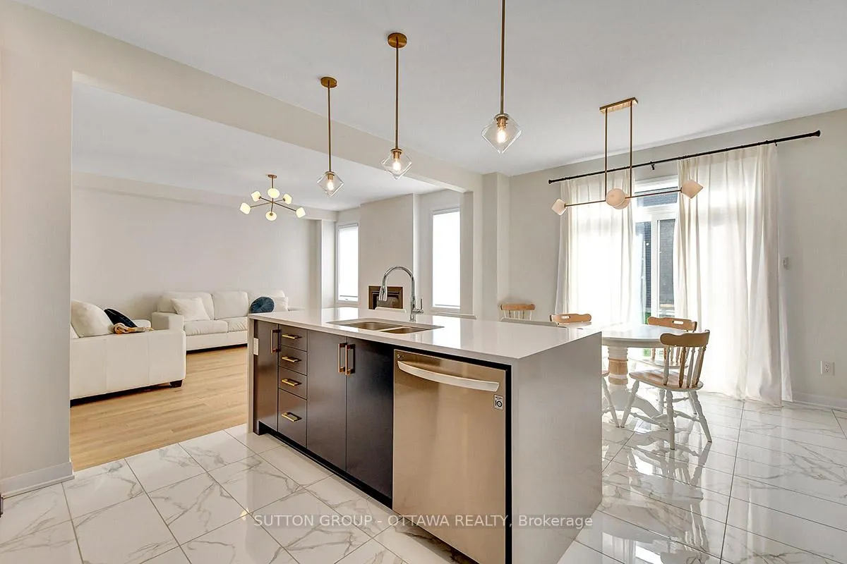 Photo 10 of 248 Skipper Drive, Ottawa, Mahogany Community — HOMEH