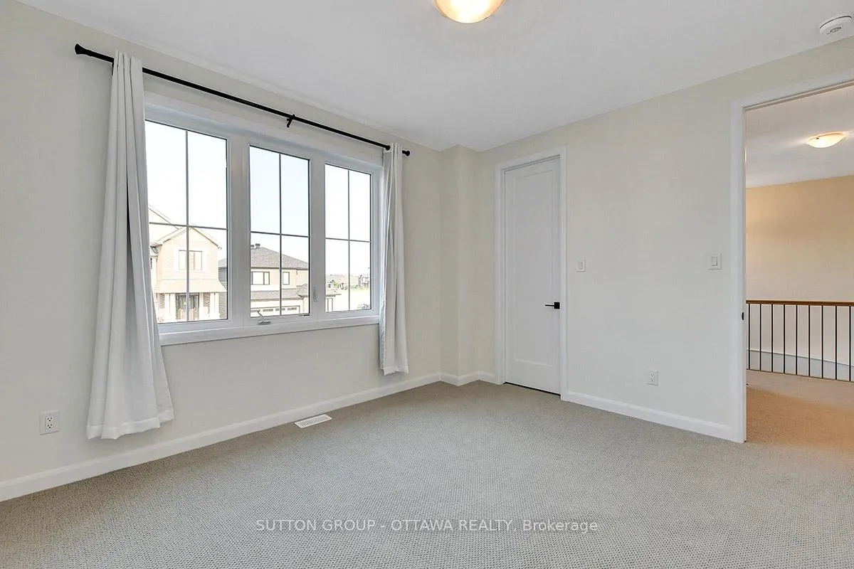 Photo 21 of 248 Skipper Drive, Ottawa, Mahogany Community — HOMEH